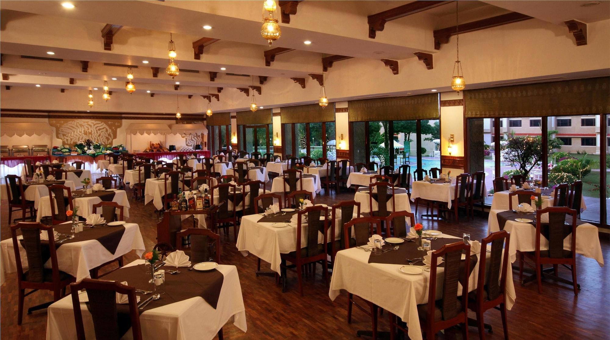 Restaurant Clarks Khajuraho