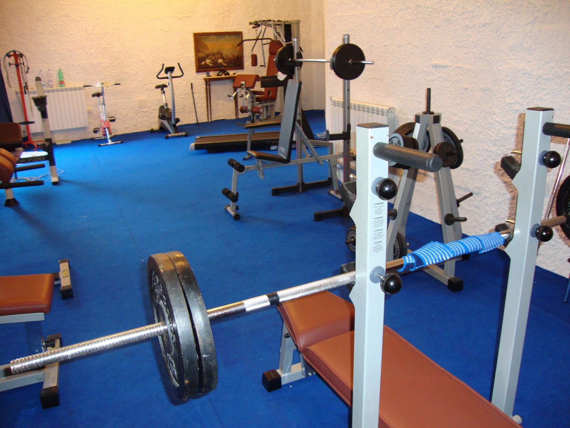 Gimnasio Villa Tara