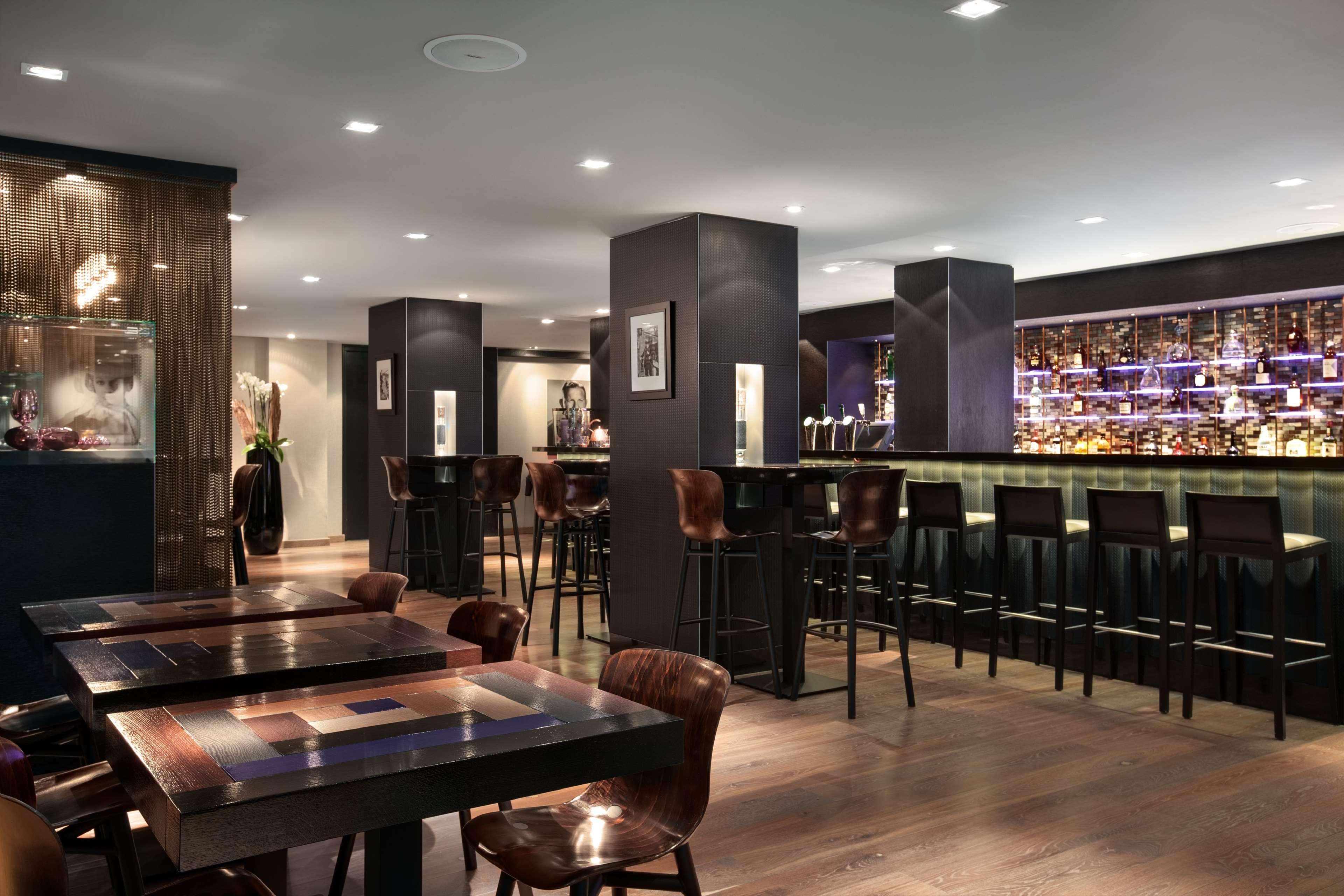 Bar/Salón Hilton The Hague