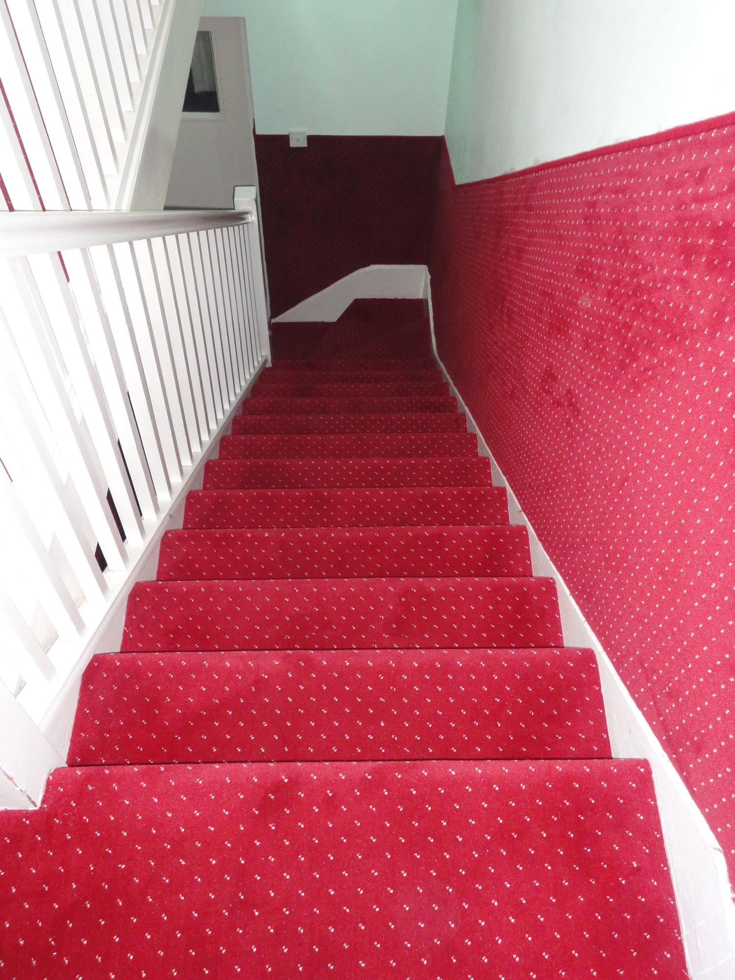Varios City View Hotel London