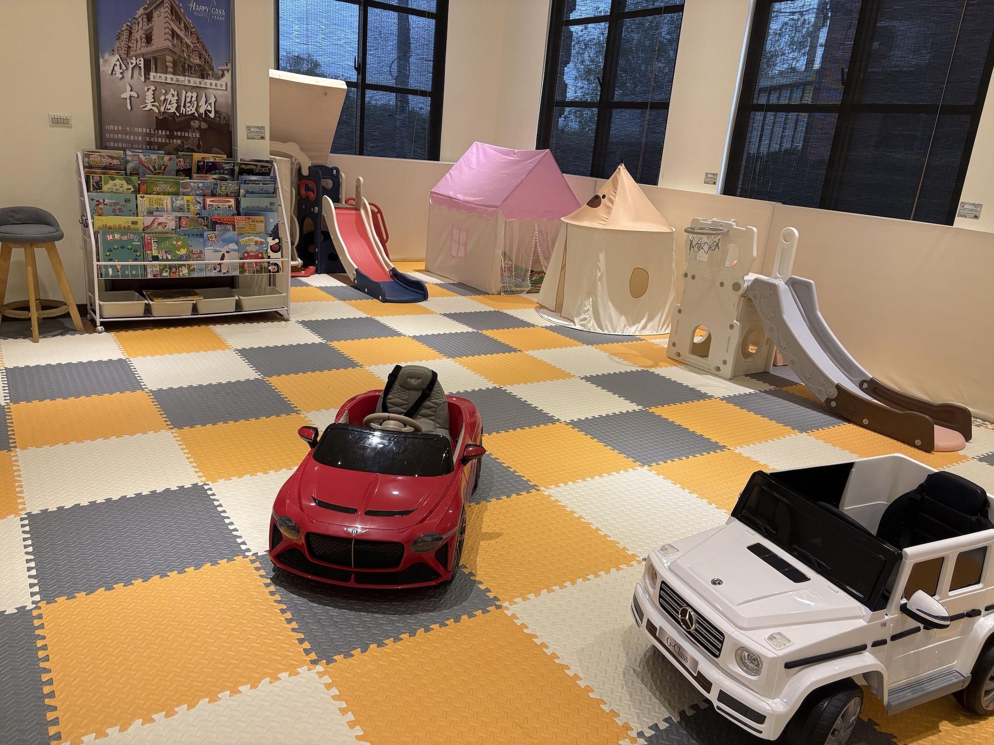 Instalaciones Recreativas Happy Casa Resorts