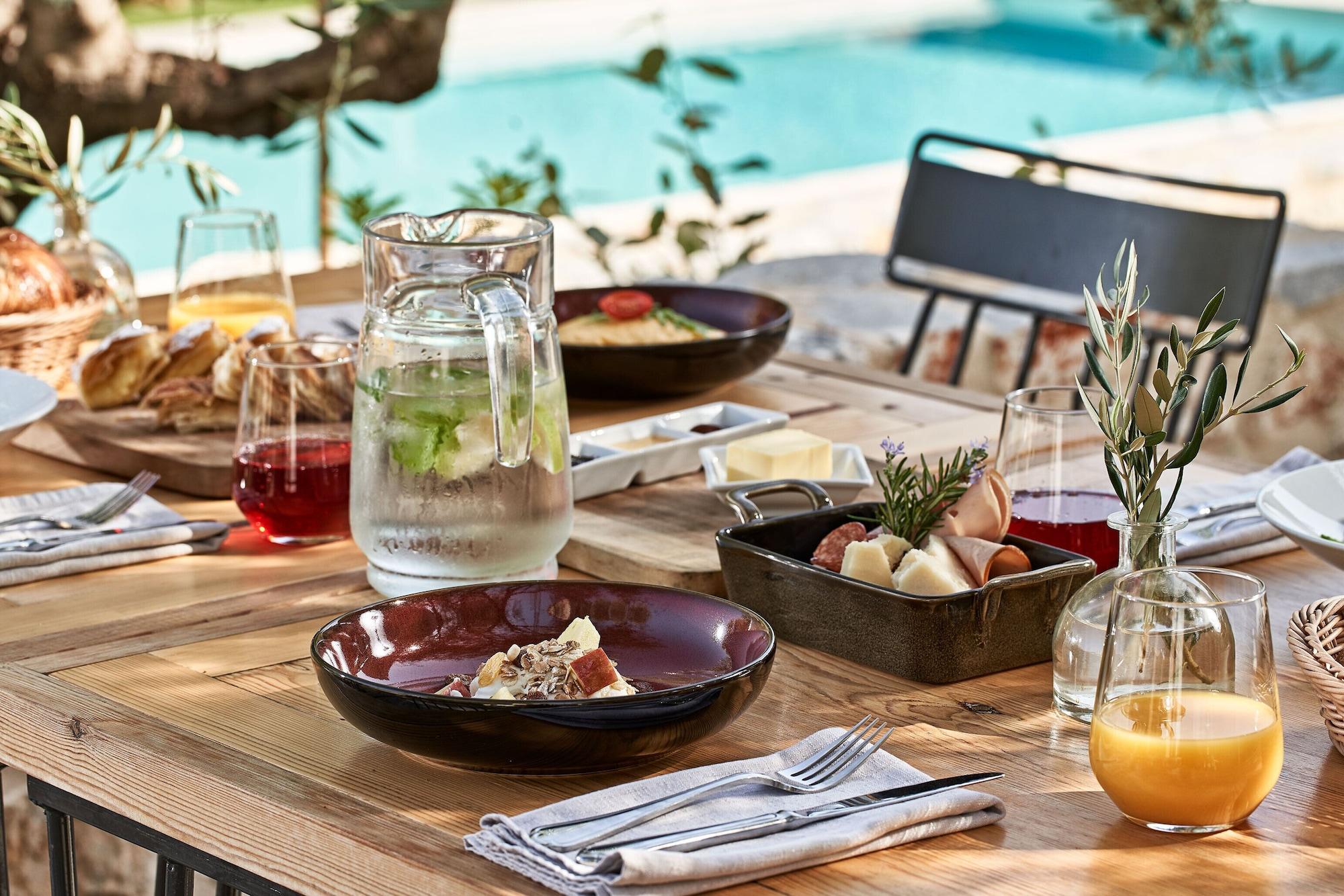 Vista Exterior 100 Rizes Seaside Resort - Small Luxury Hotels of The World