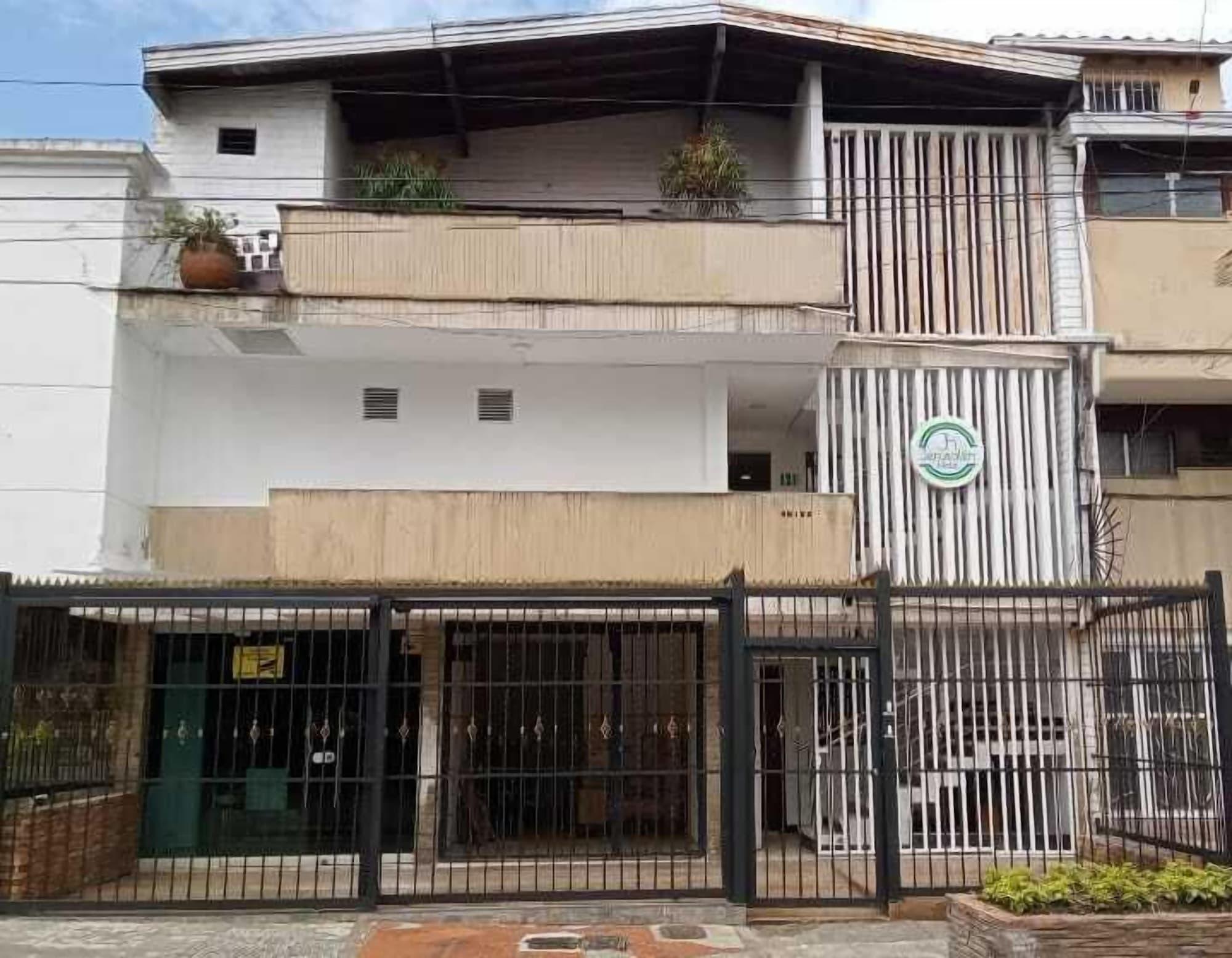 Vista Exterior Jerusalén Hotel S.A.S.