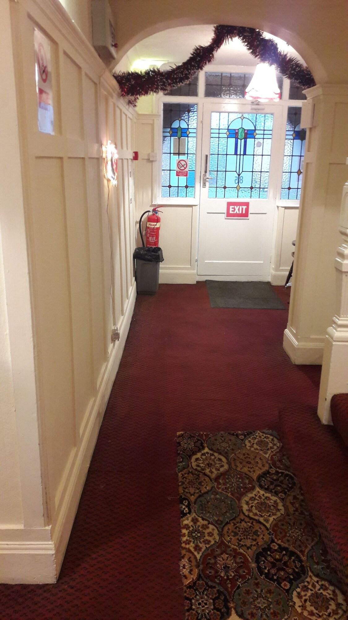 Vista Lobby Tudor House
