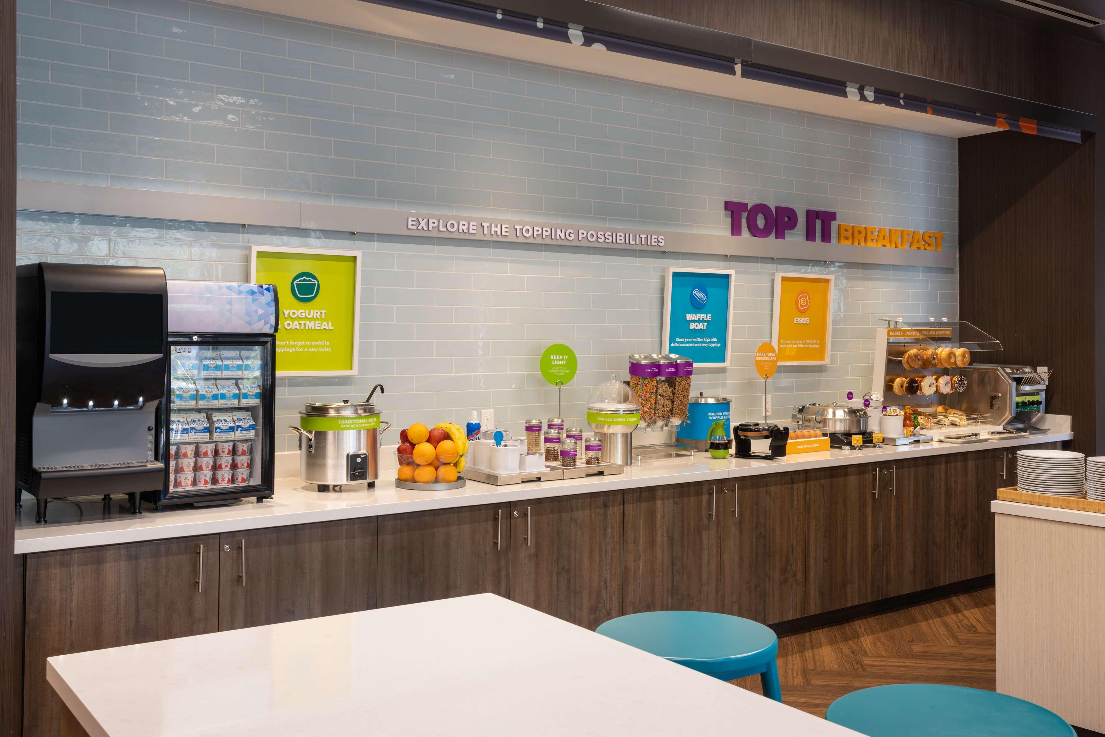 Restaurant Tru by Hilton Fort Lauderdale Downtown