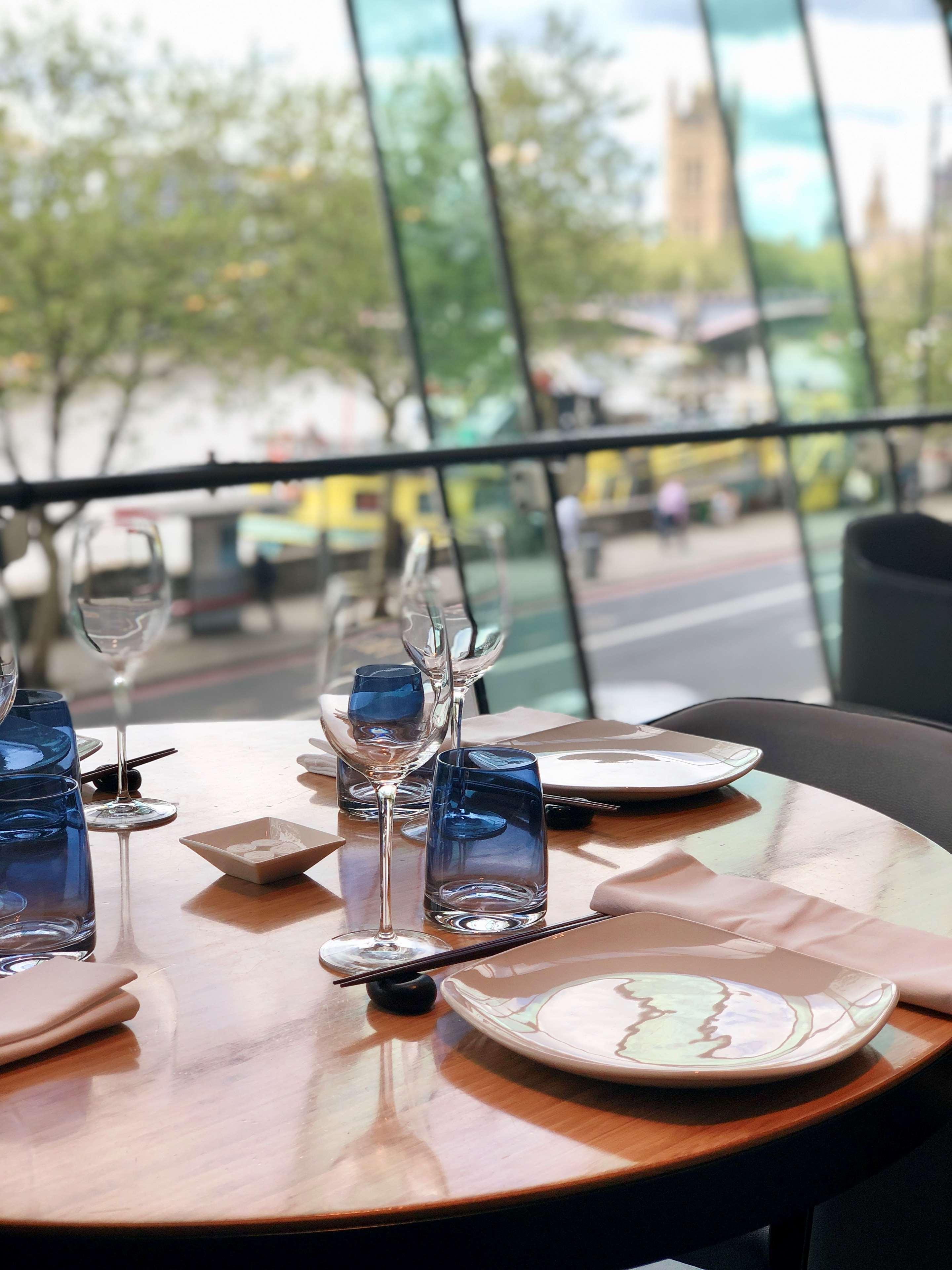 Restaurant Park Plaza London Riverbank