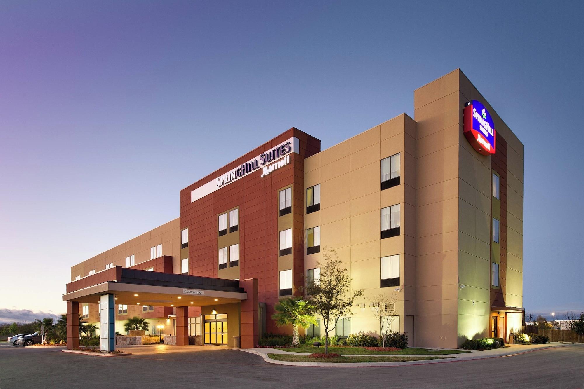Vista Exterior SpringHill Suites by Marriott San Antonio SeaWorld Lackland