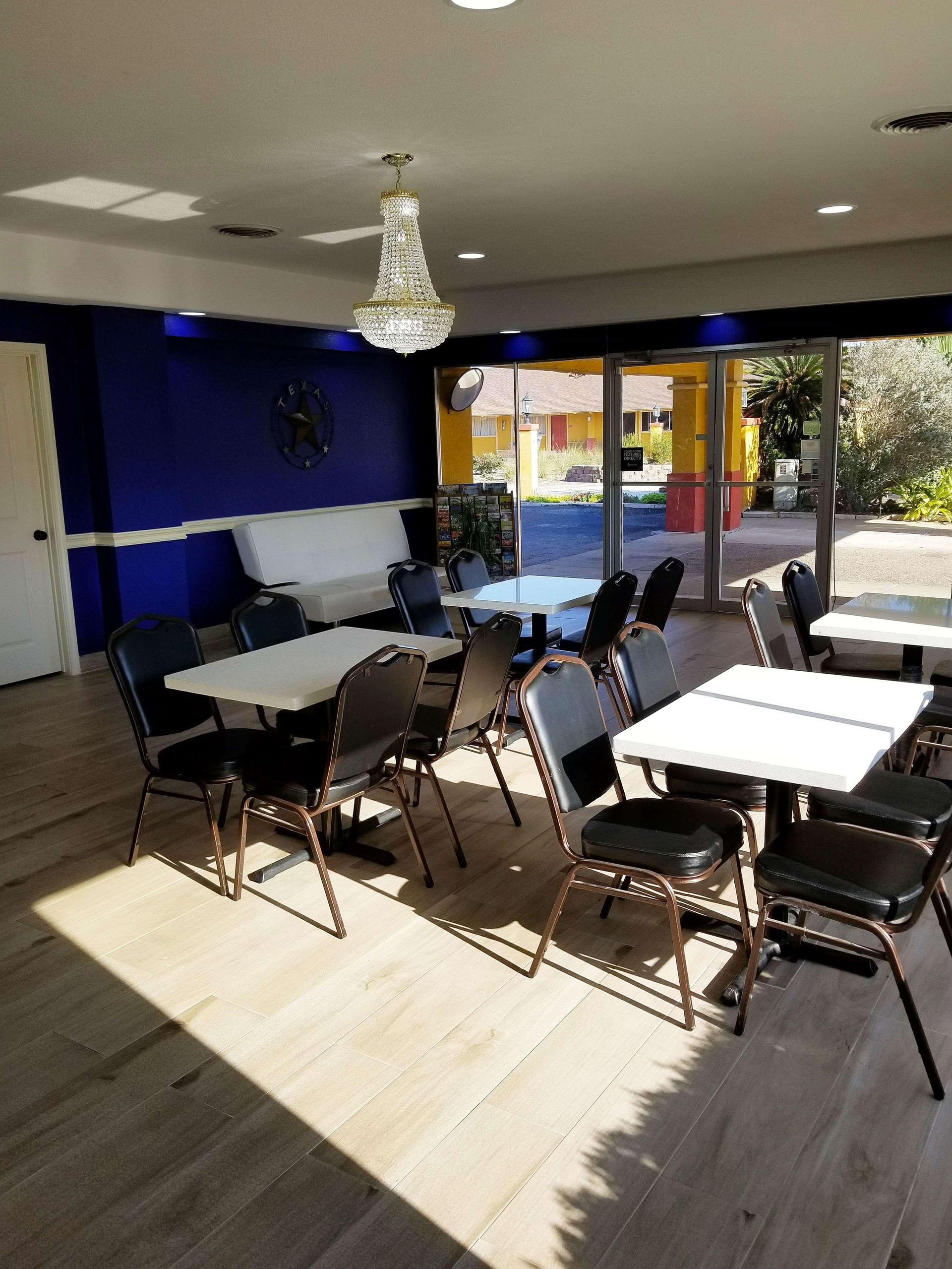 Restaurant Americas Best Value Inn & Suites Brenham