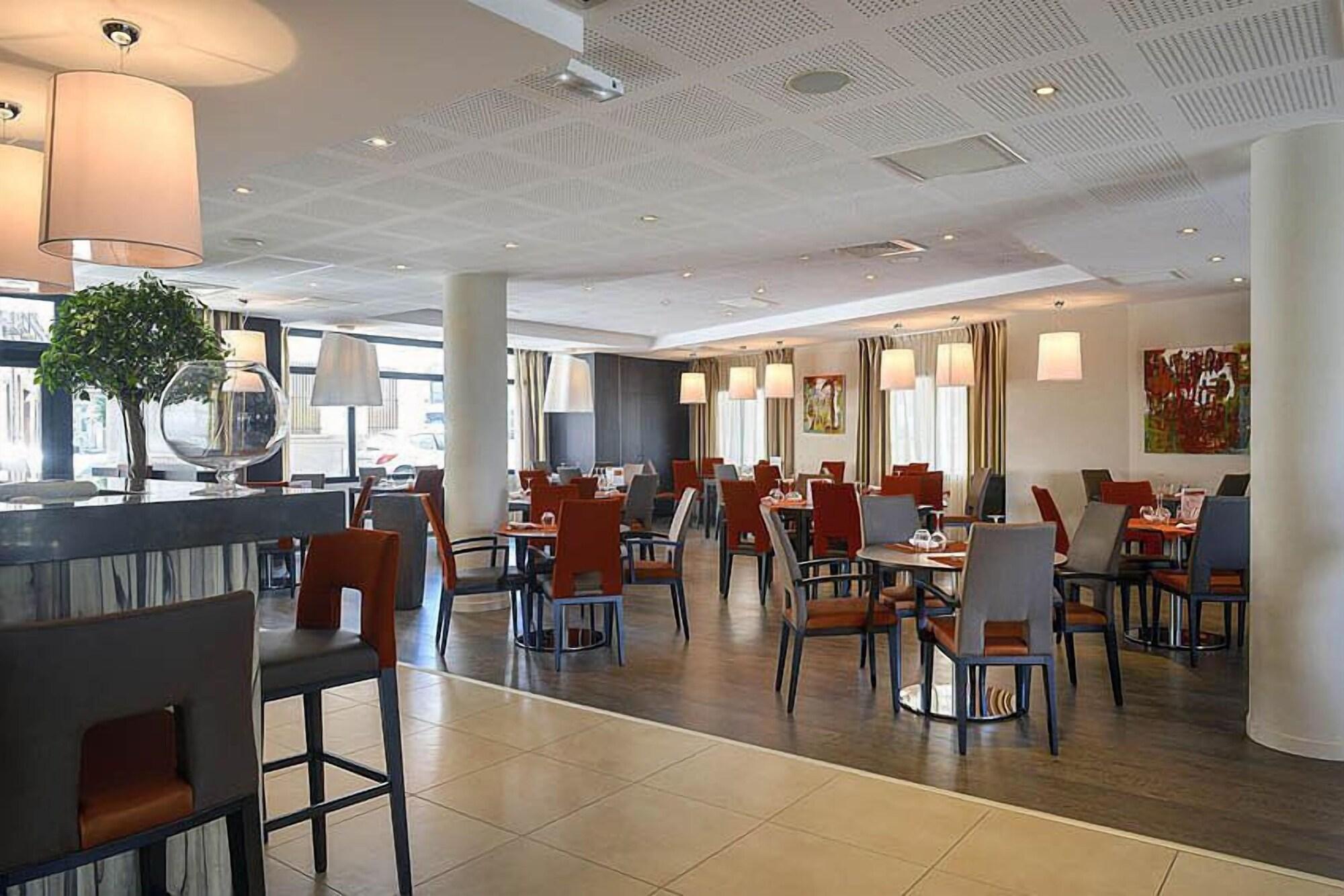 Bar/Salón Résidence Bleu Castillet