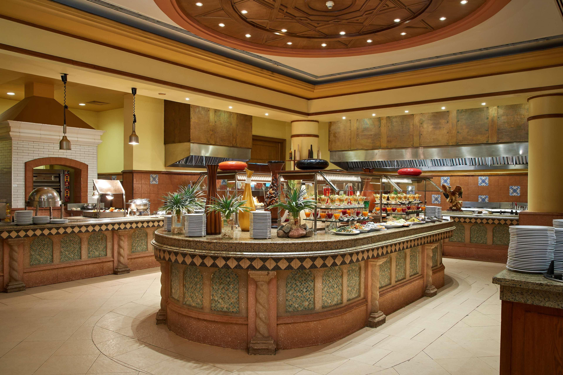 Restaurant Mosaique Beach Resort Taba Heights