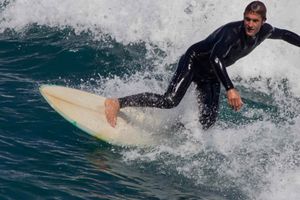 Actividad - Curso de surf en Gijón
