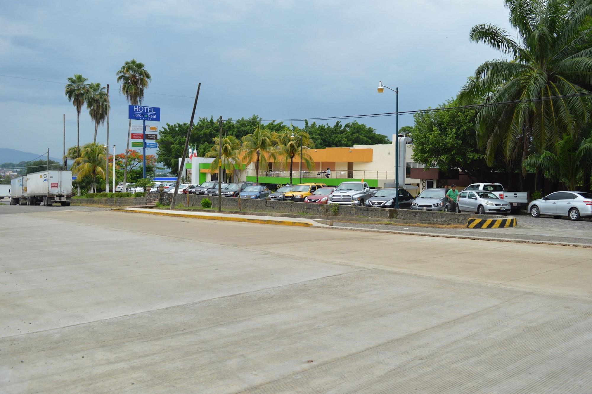 Vista Exterior Hotel Jardin Real