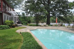Alquiler Vacacional - A Waterfront Oasis with pier and pool. Spacious 4 bedrooms near Chestertown.