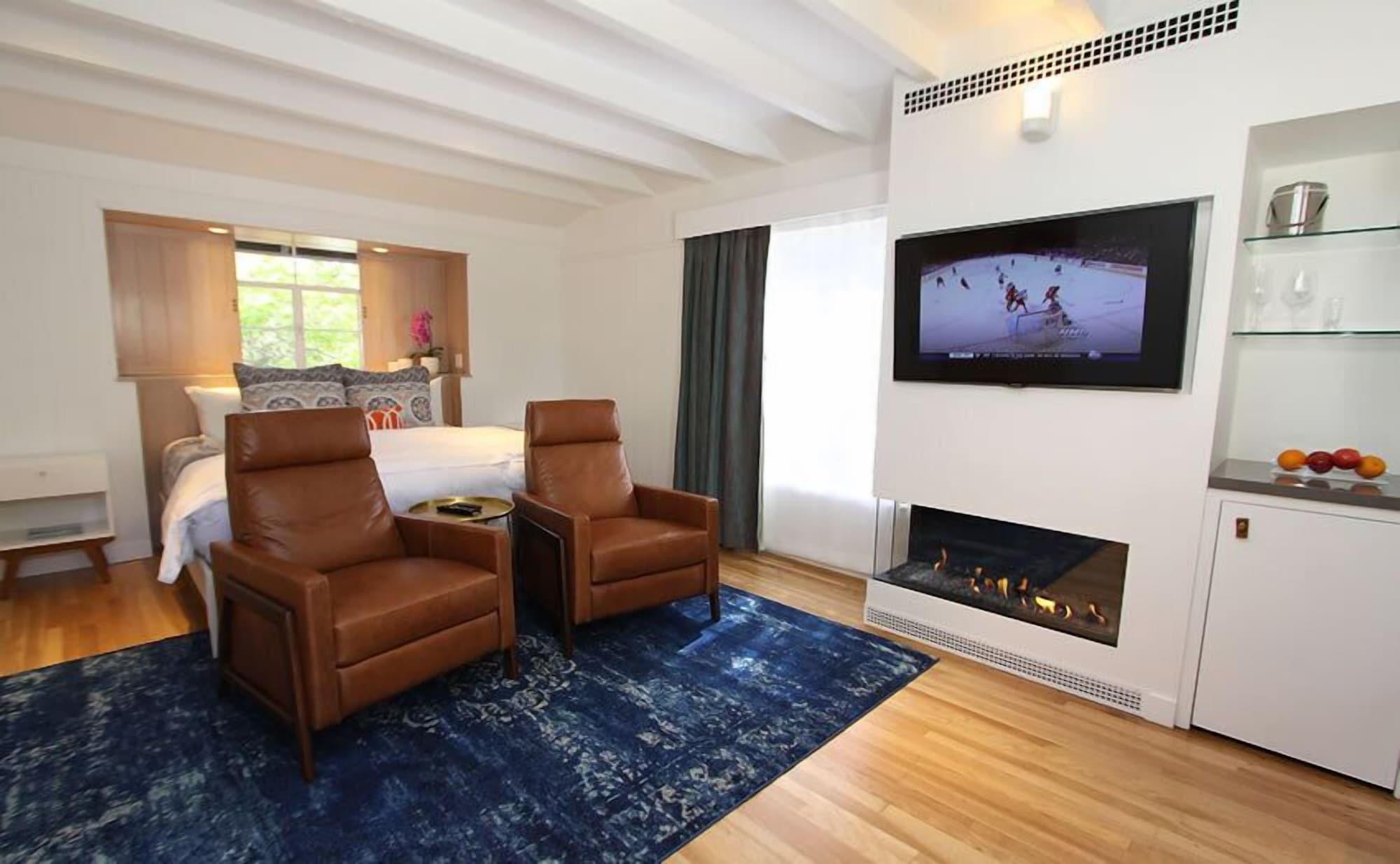 Varios The Vagabond's House