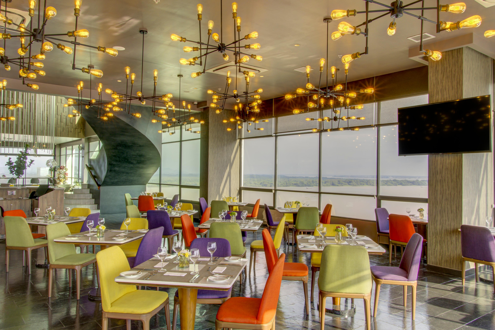 Restaurant DoubleTree by Hilton Guayaquil