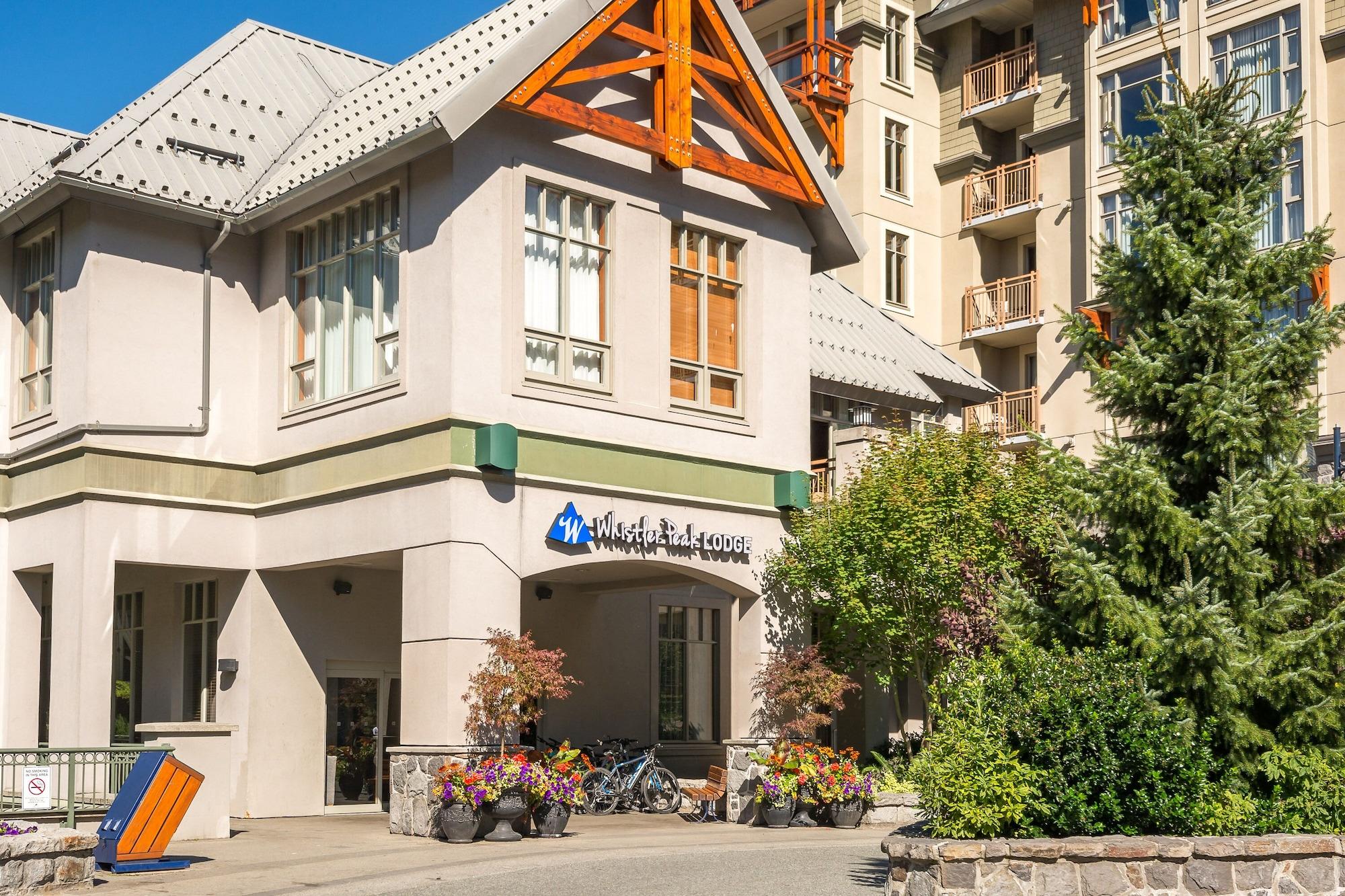 Varios Whistler Peak Lodge