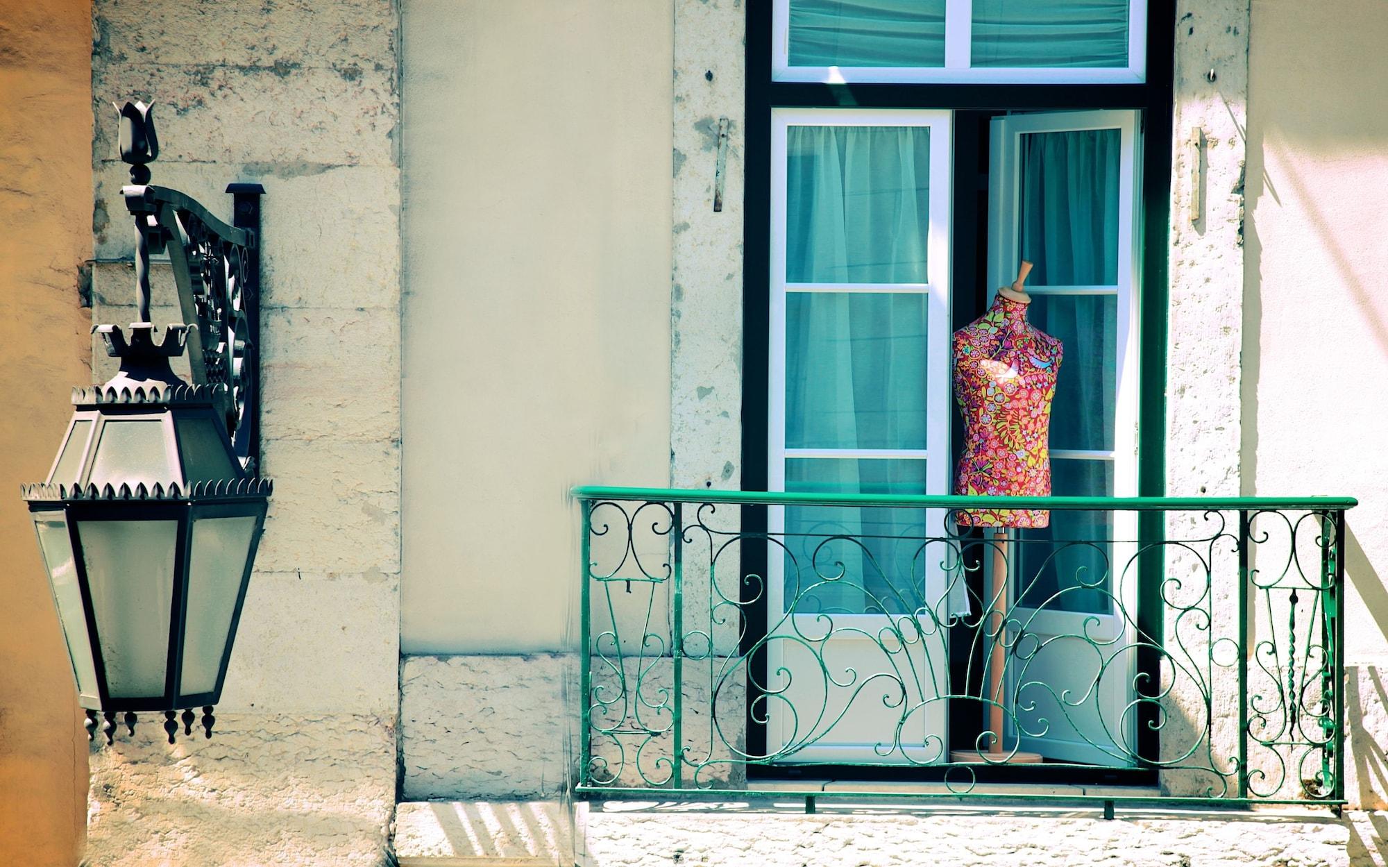 Vista Exterior Hall Chiado