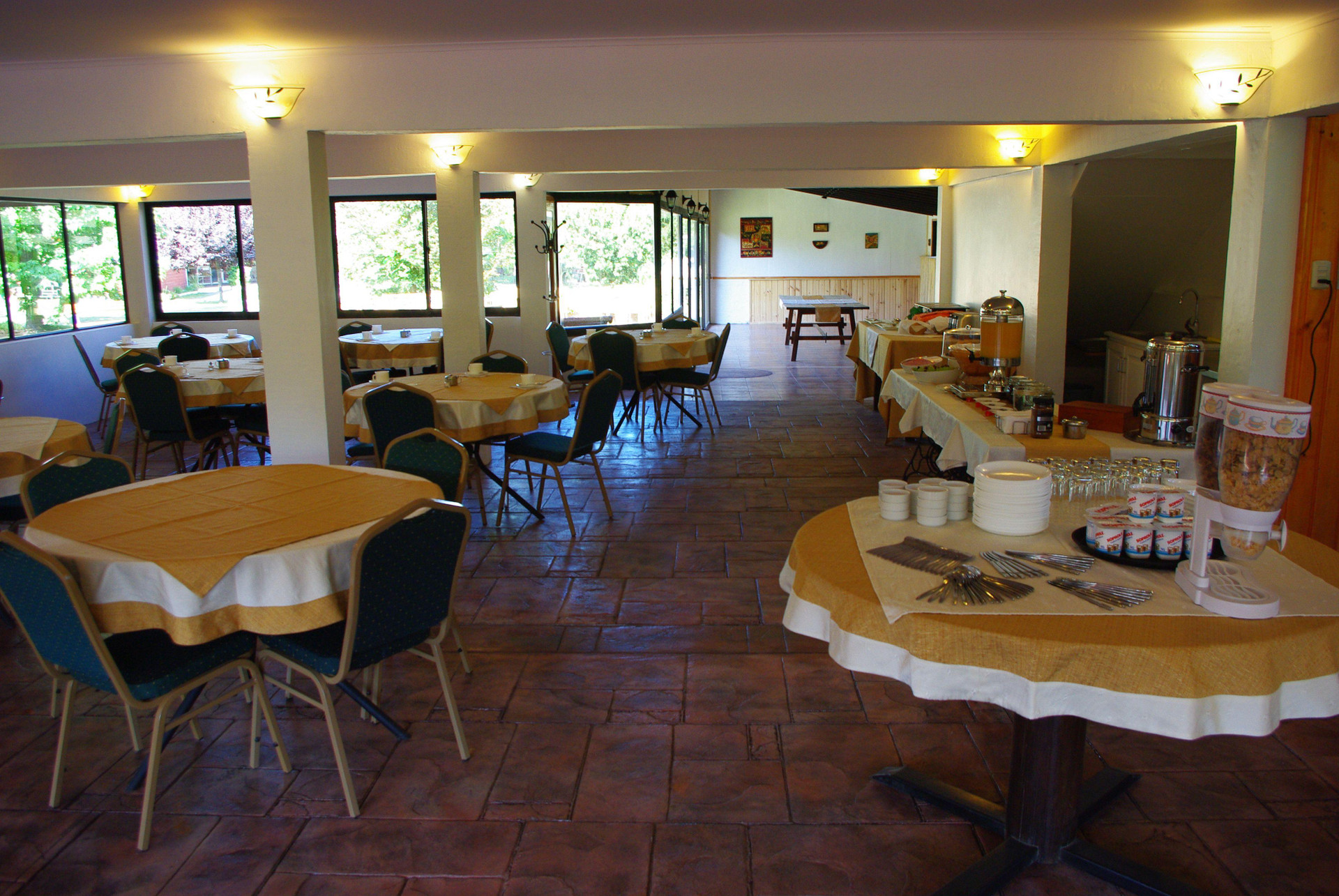 Bar/Salón Complejo Turistico Los Pequenes