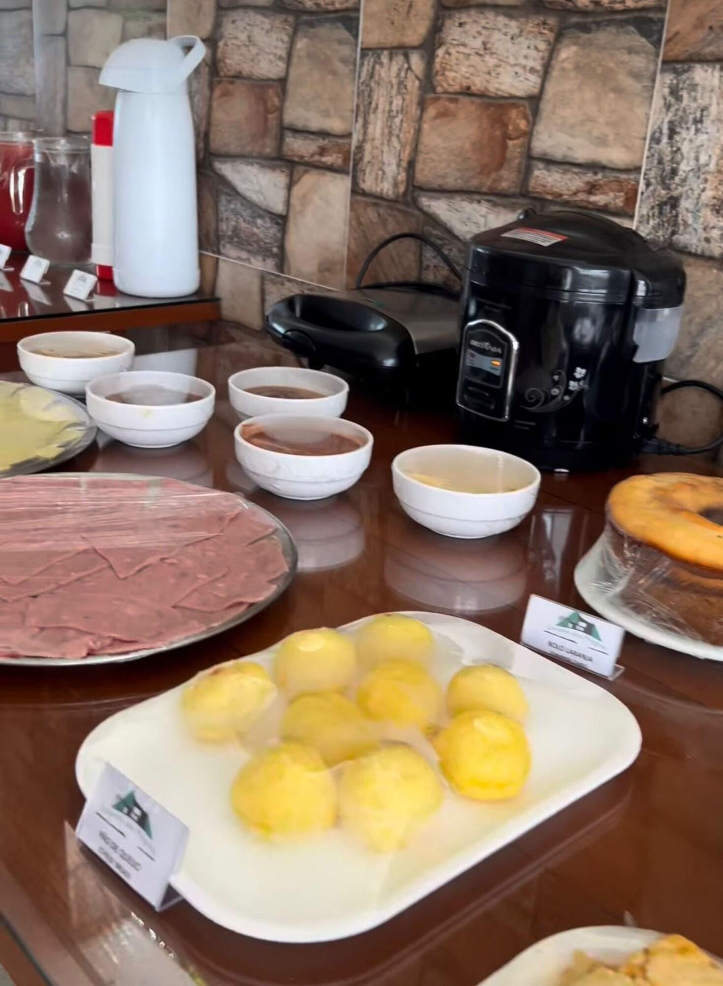 Bar/Salón Pousada Encanto dos Mognos