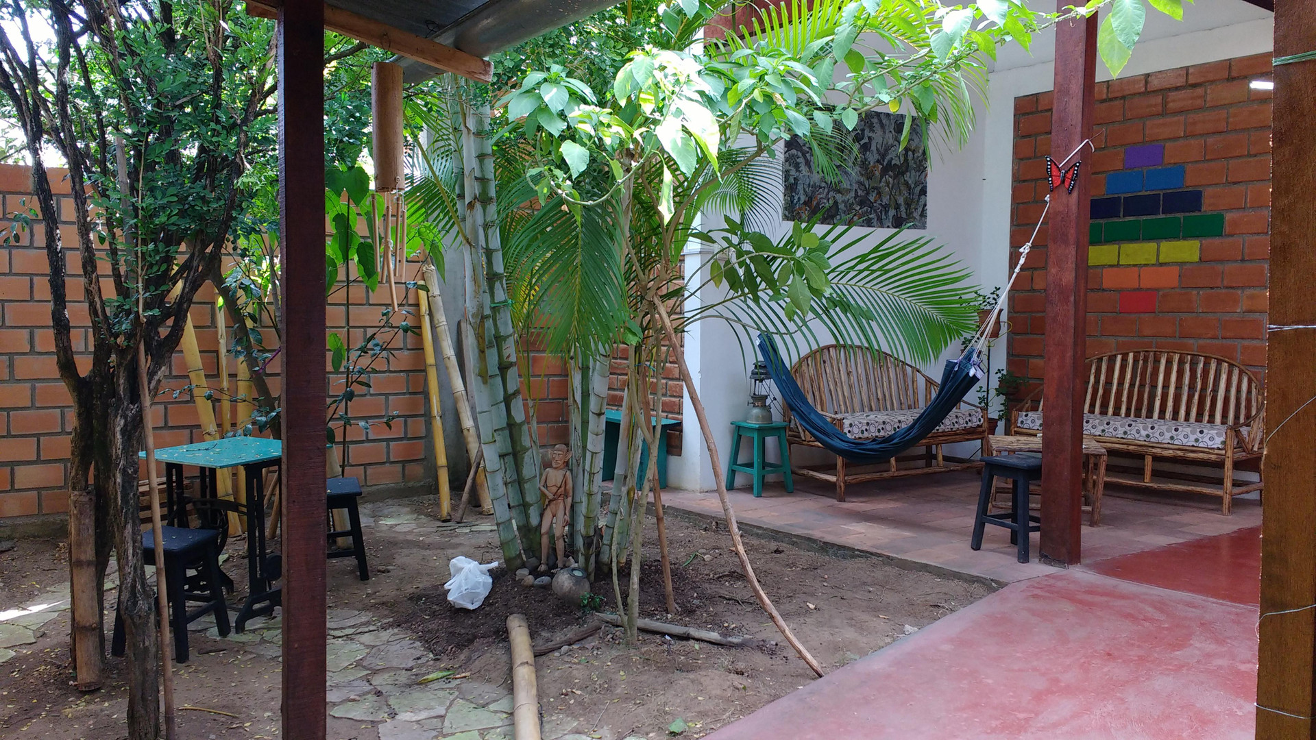 Vista Exterior Bambu Backpackers Hostel - Adults Only