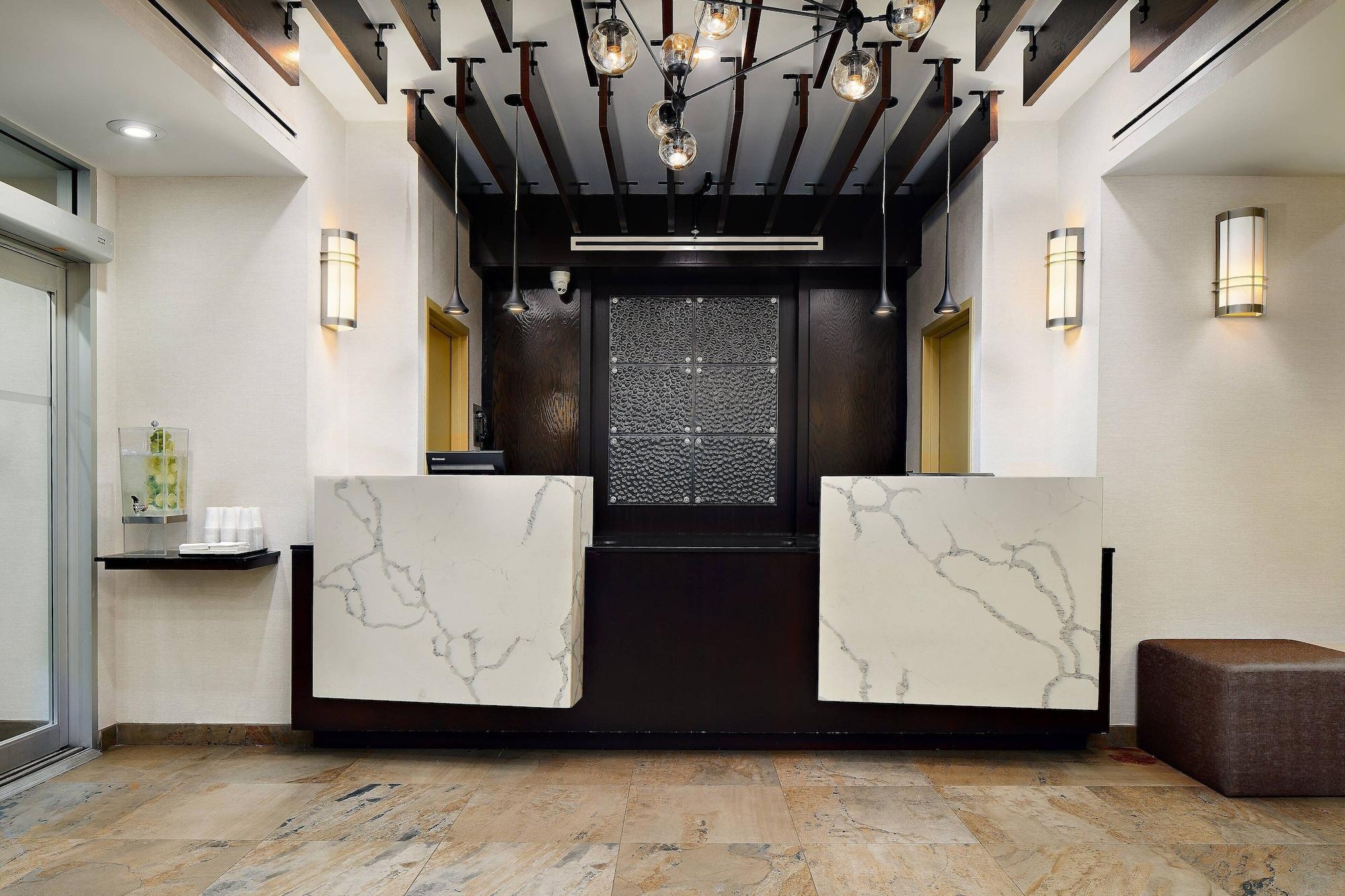 Vista Lobby Fairfield Inn & Suites by Marriott New York ManhattanChelsea