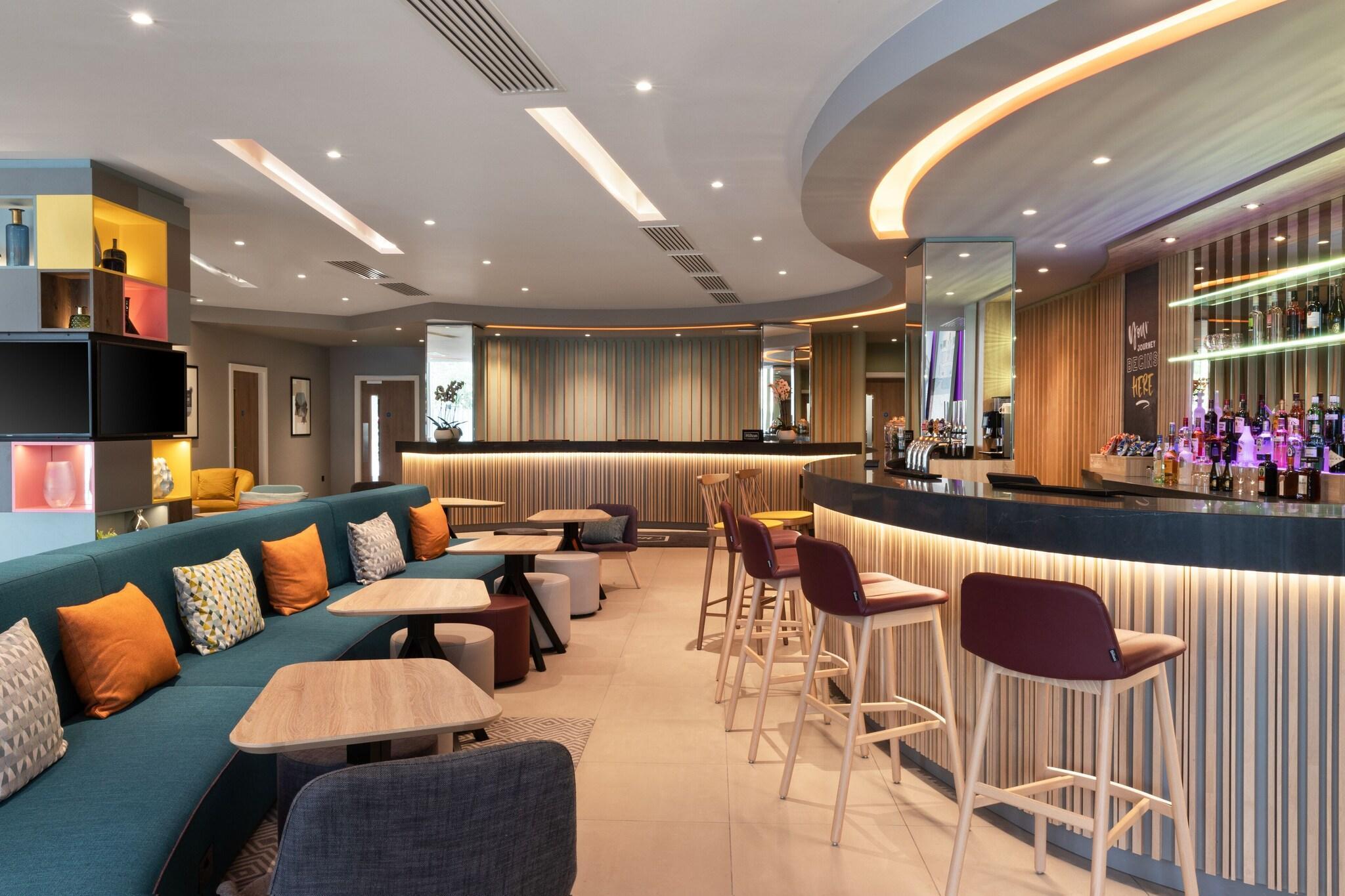 Bar/Salón Hampton by Hilton Dublin City Centre