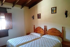 Alojamiento - DOUBLE ROOM Nº 8. SHARED KITCHEN