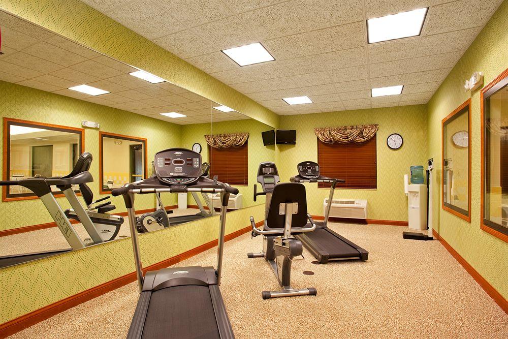 Gimnasio Holiday Inn Express Hotel & Suites Goshen by IHG