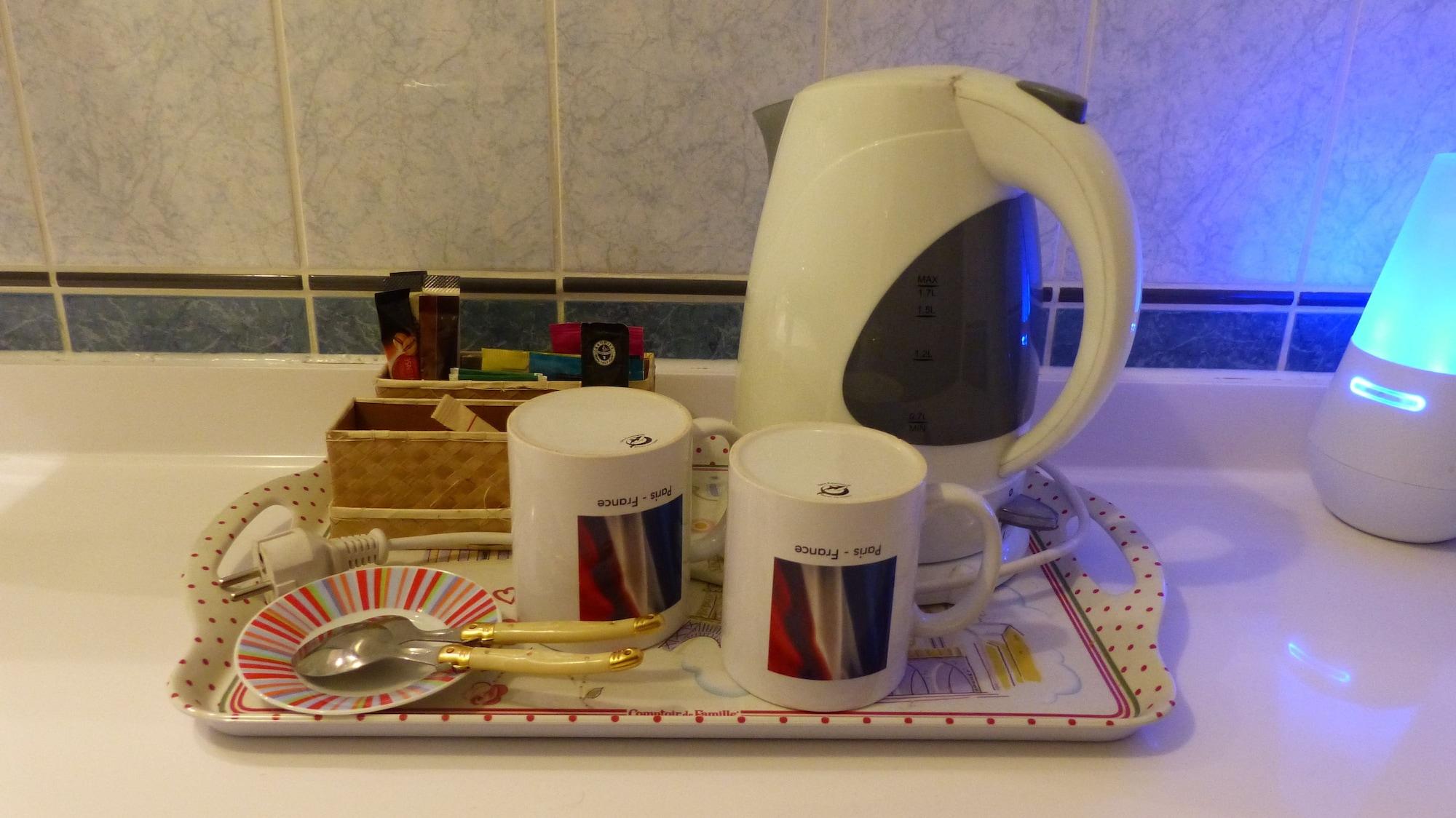 Set de Habitación Chambre d'Amis (Chambres d'Hôtes/BnB/Guest House)