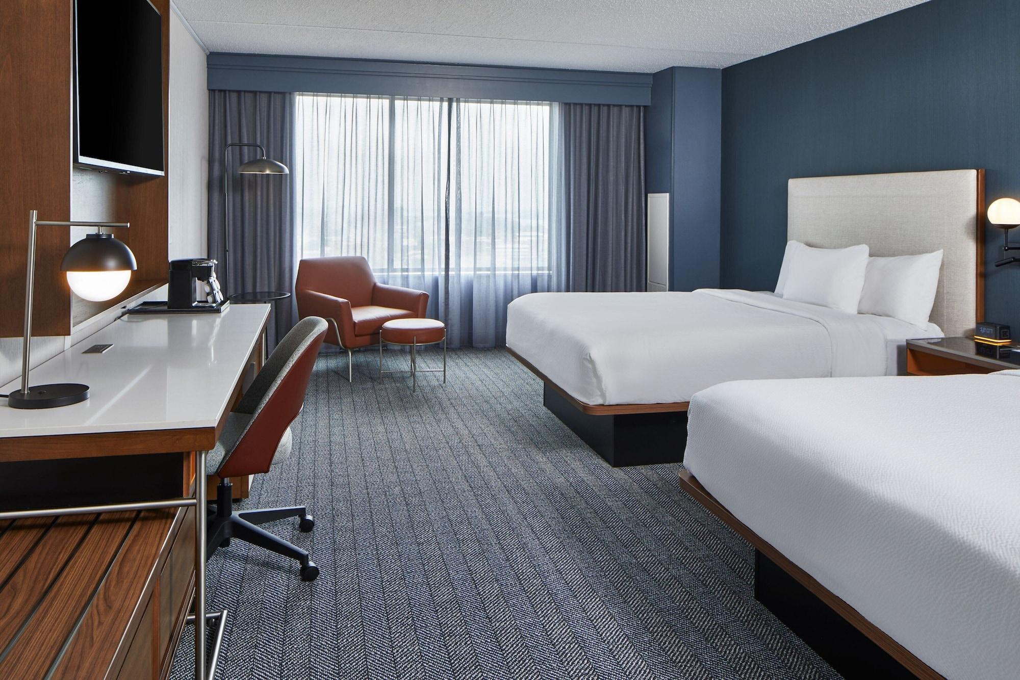 Habitación Courtyard By Marriott Detroit Downtown