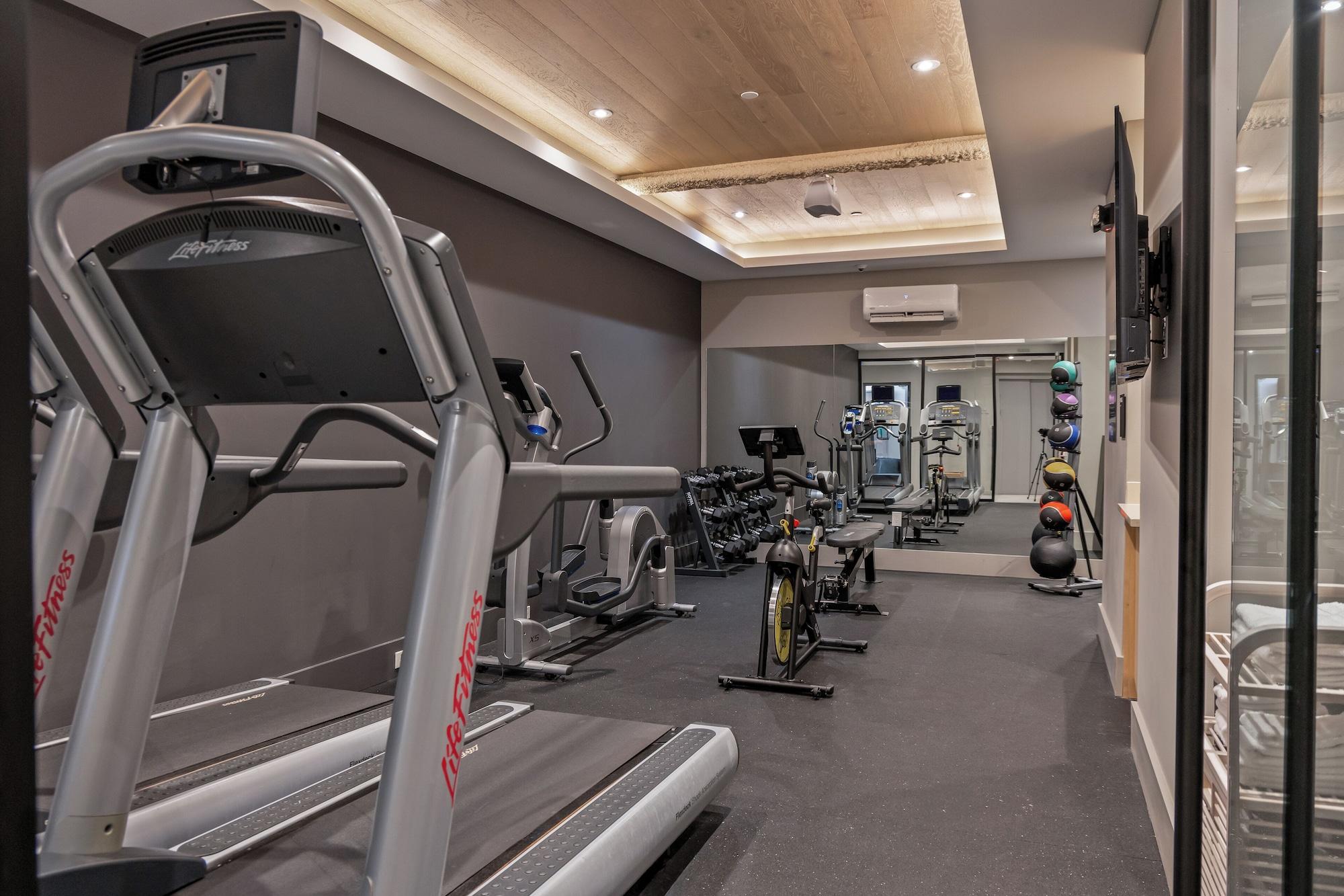 Gimnasio Sosuite at The Onyx - Museum District