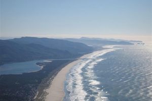Alquiler Vacacional - Manzanita Lover's Bungalow; Perfect for "TWO"; 1/2 Block from Beach