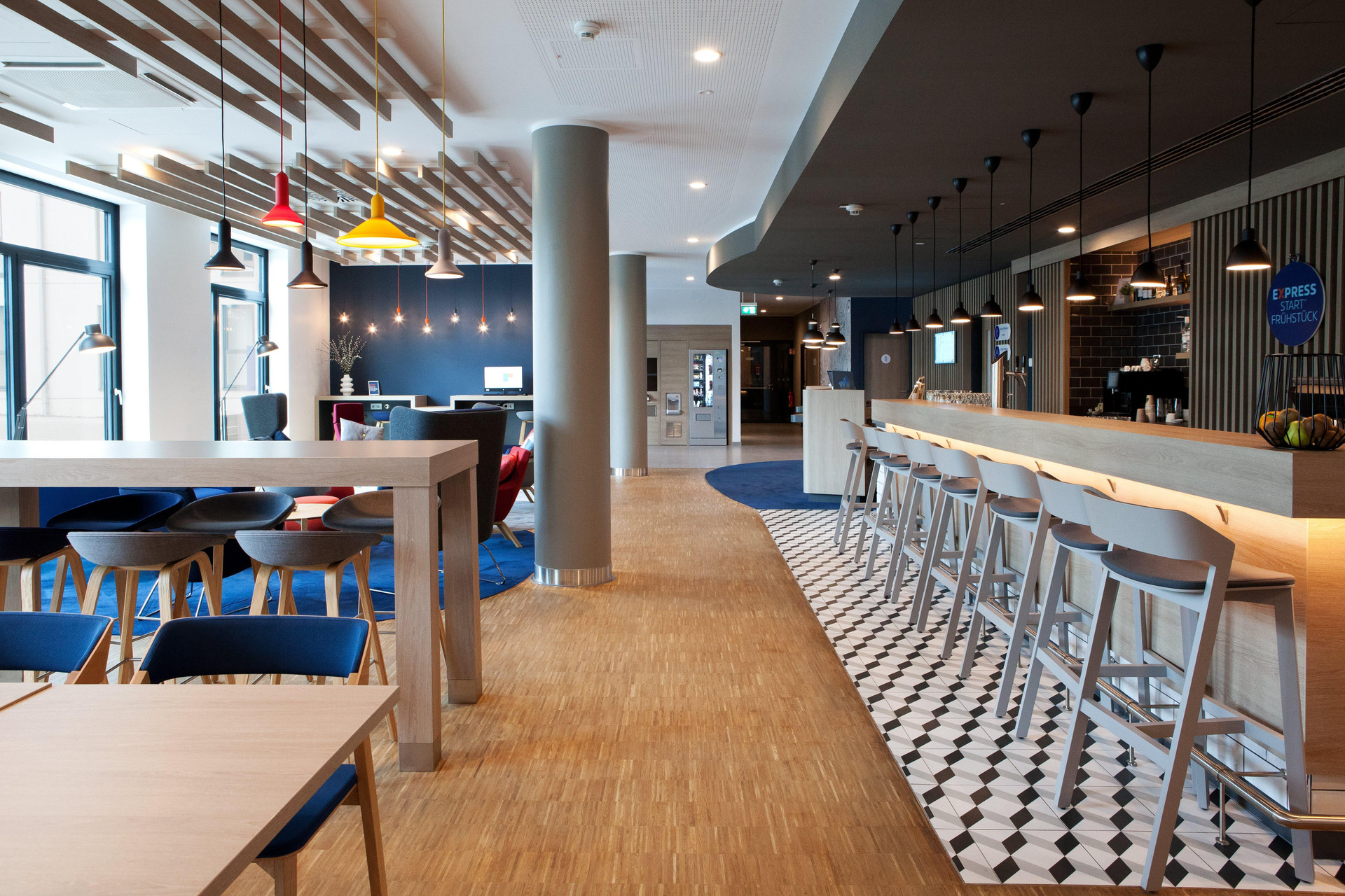 Bar/Salón Holiday Inn Express Remscheid by IHG