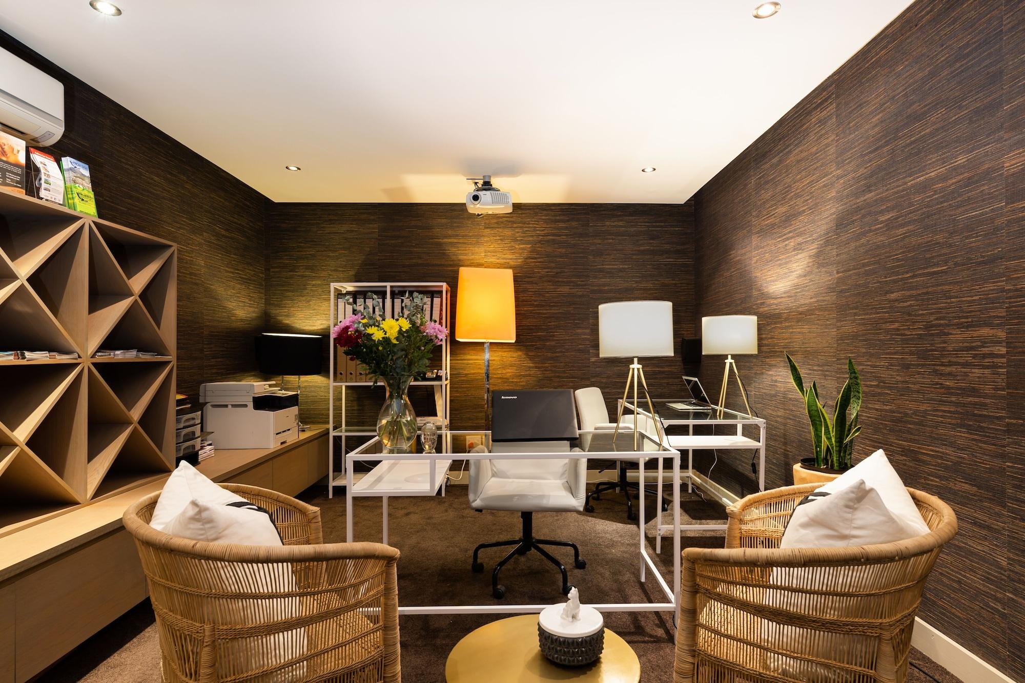 Vista Lobby Living Hotel Lions Eye