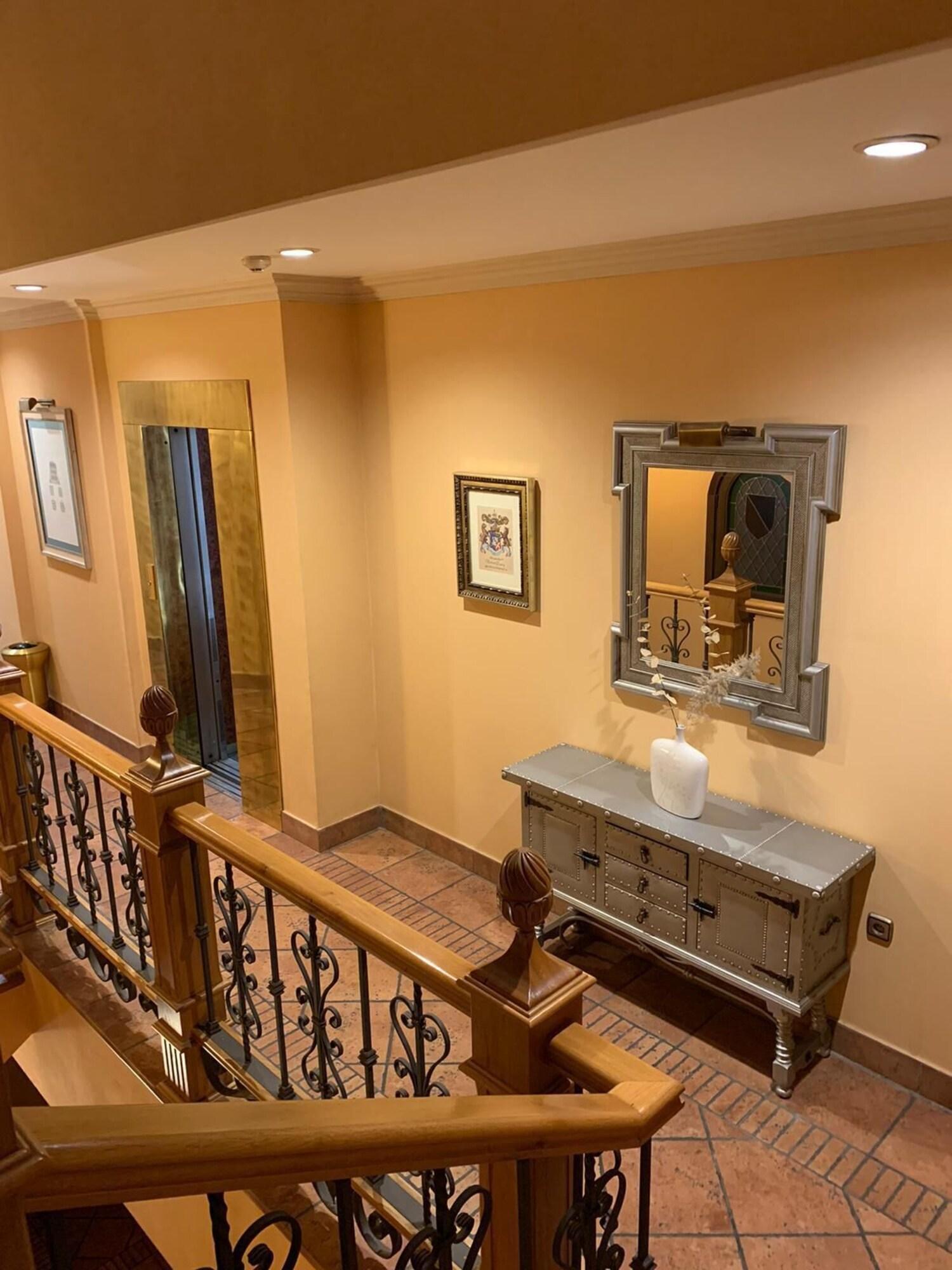 Vista Lobby Hotel Juan Carlos I