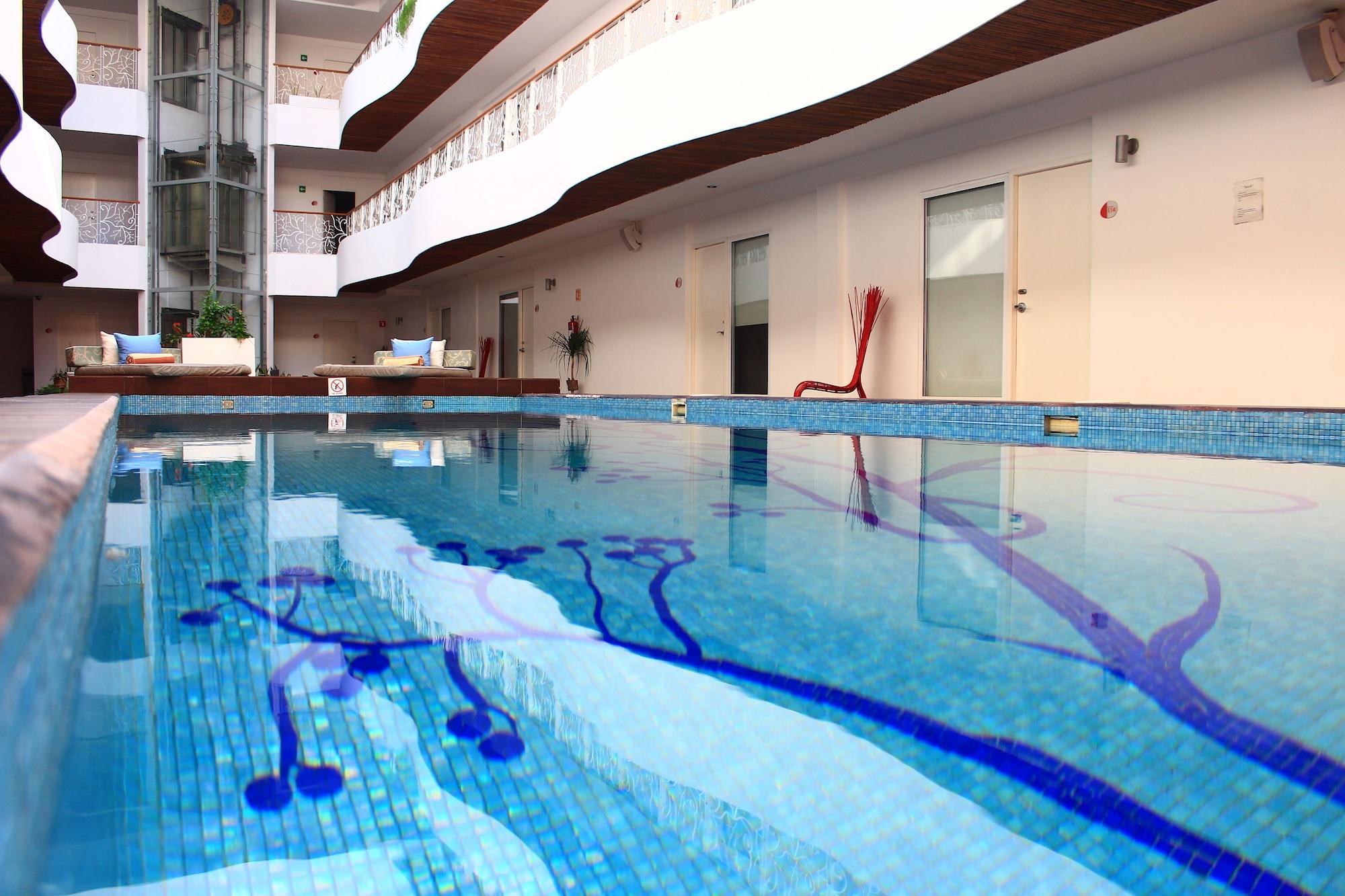 Vista Exterior In Fashion Hotel & Spa