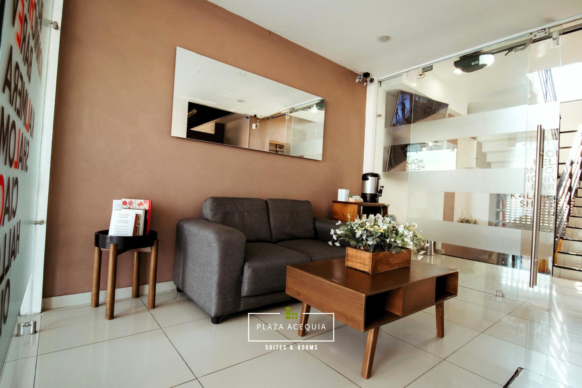 Vista Lobby Suites Plaza Acequia