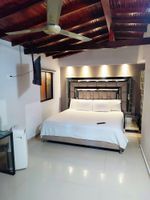 Alquiler Vacacional - $ PROMO $ 13 Bedrooms & Bathrooms ICON @Poblado @Lleras Park 401