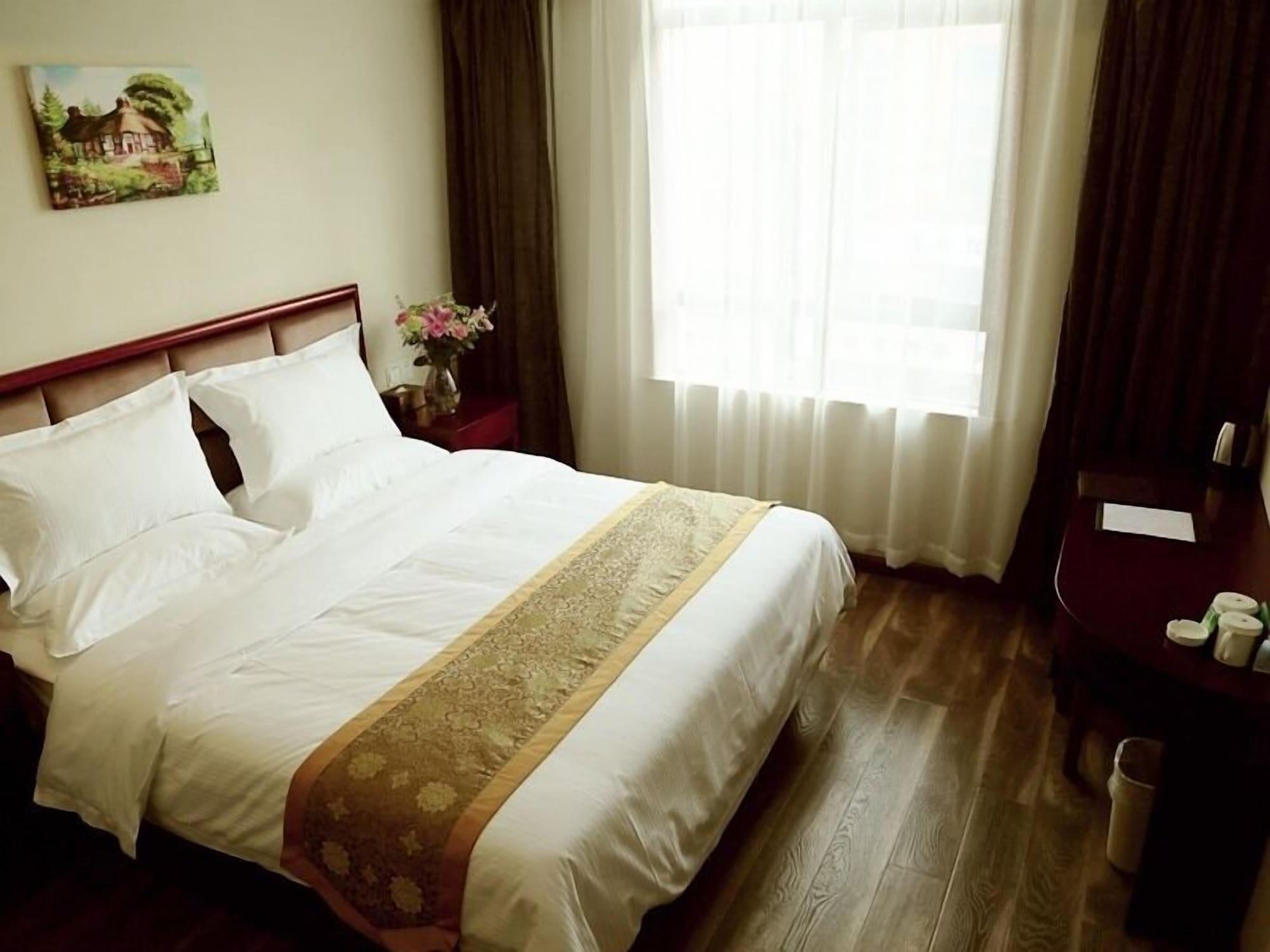 Varios GreenTree Inn Changzhou Henlin Town Zhongtian Express Hotel