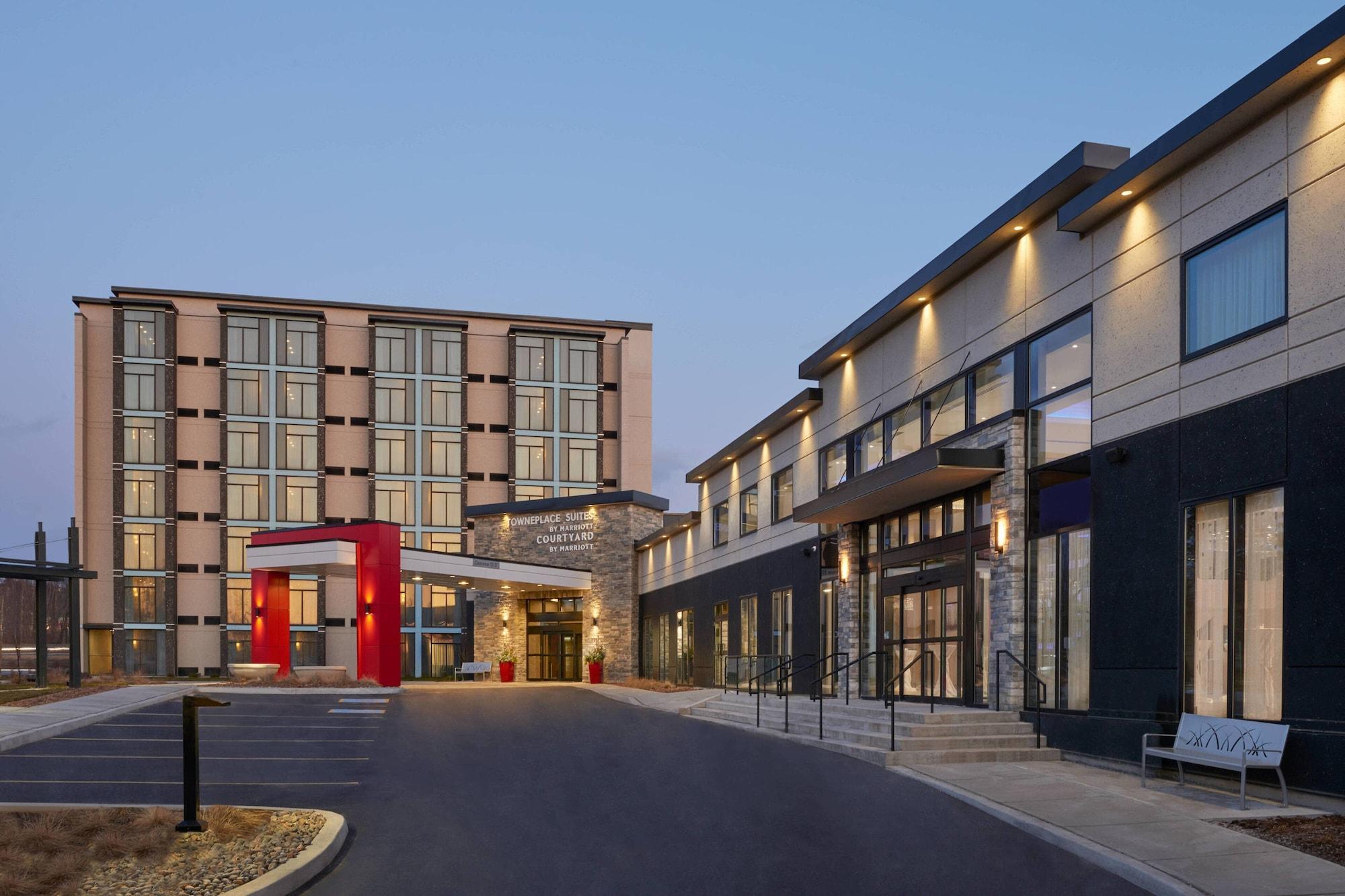Vista Exterior Courtyard by Marriott Oshawa