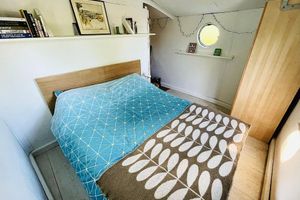 Alquiler Vacacional - Boutique Boat Stays Contemporary Barge