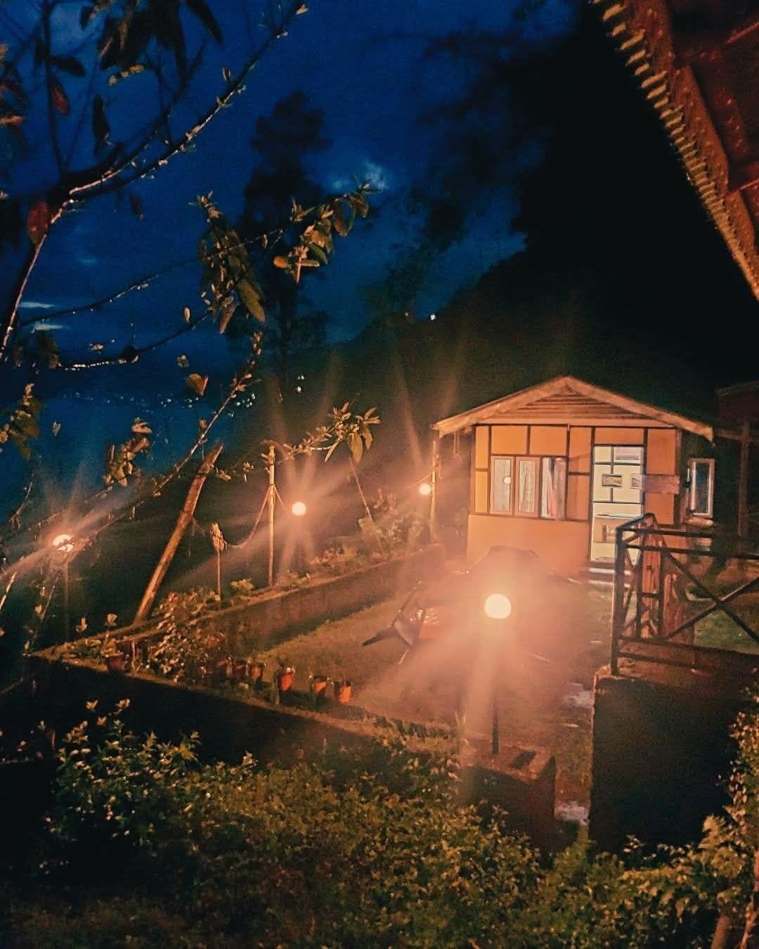 Vista Exterior oak valley retreat homestay hostel cafe