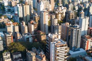 Actividad - Visita guiada por Porto Alegre
