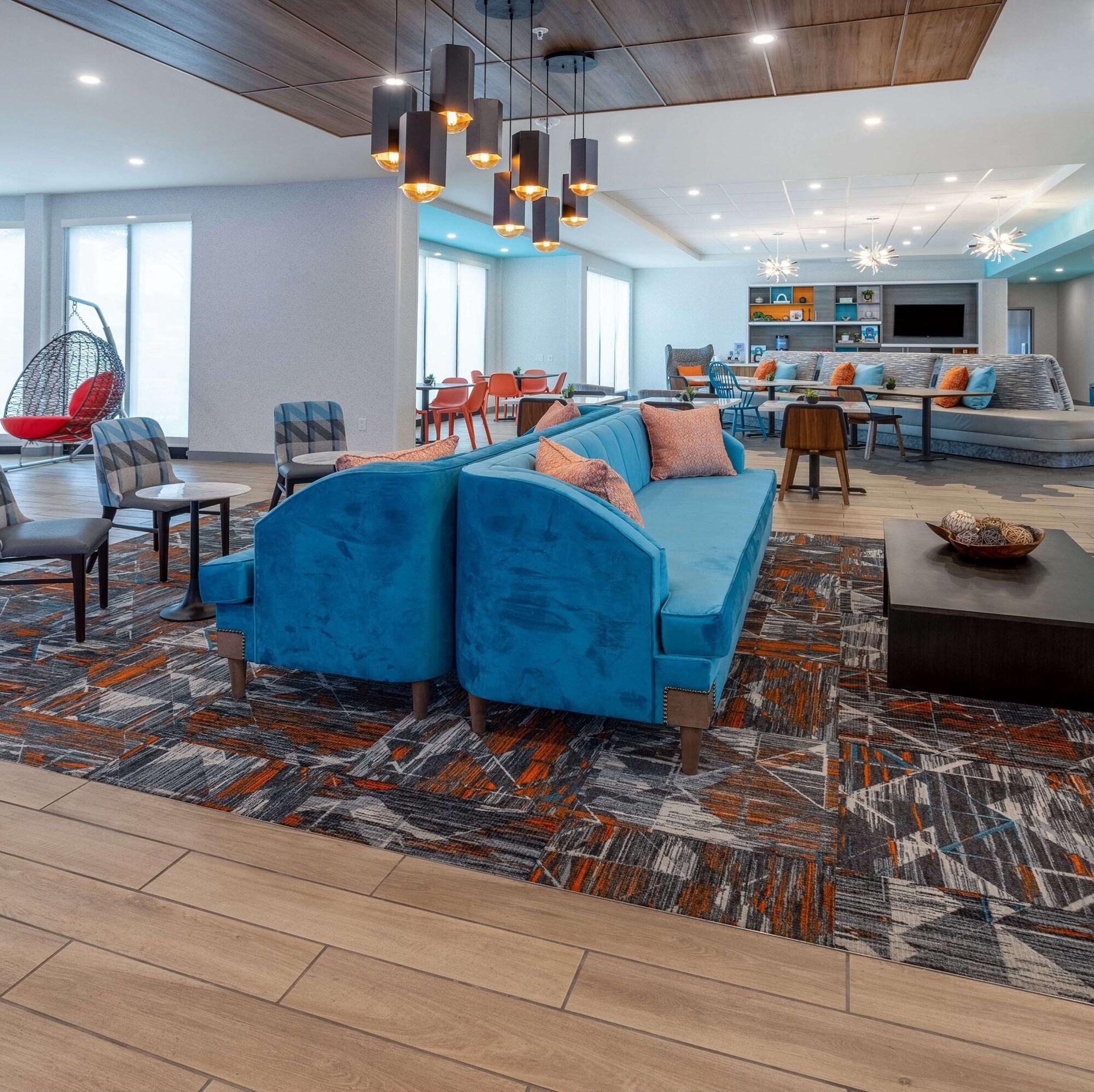 Vista Lobby Tru By Hilton Pensacola Airport Medical Center