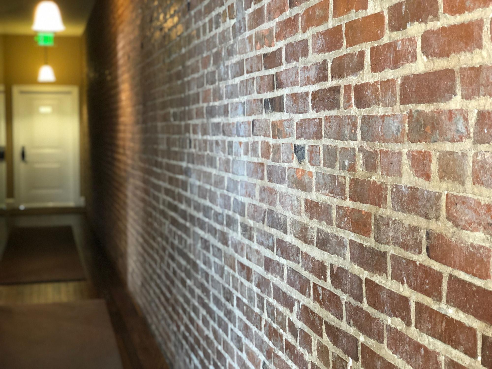 Vista Lobby Suites at 249