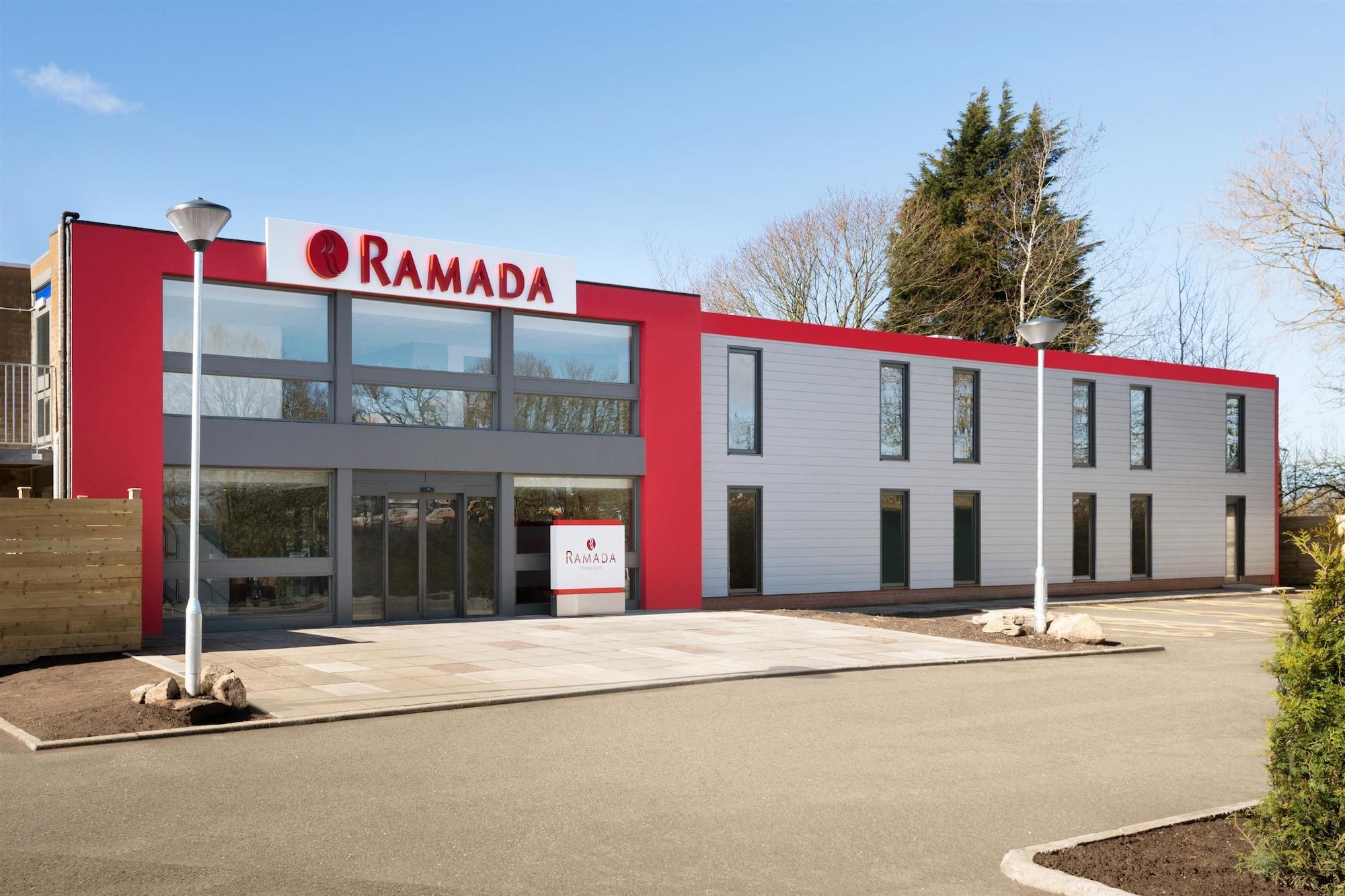 Vista Exterior Ramada by Wyndham Chorley South