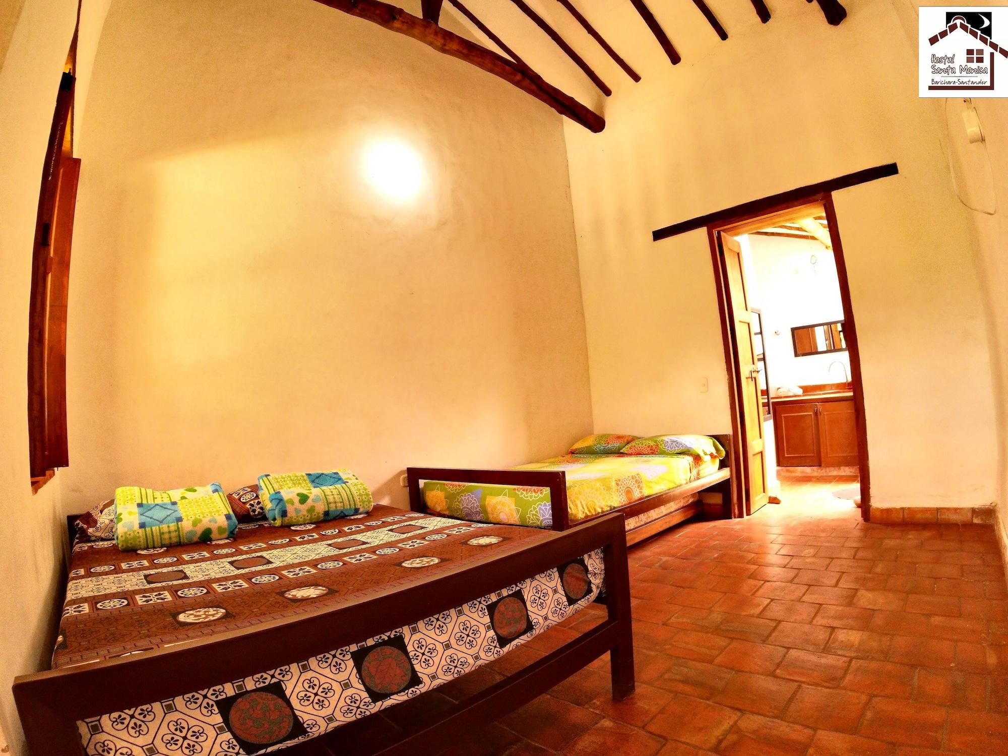 Habitación Hostal Santa Mónica