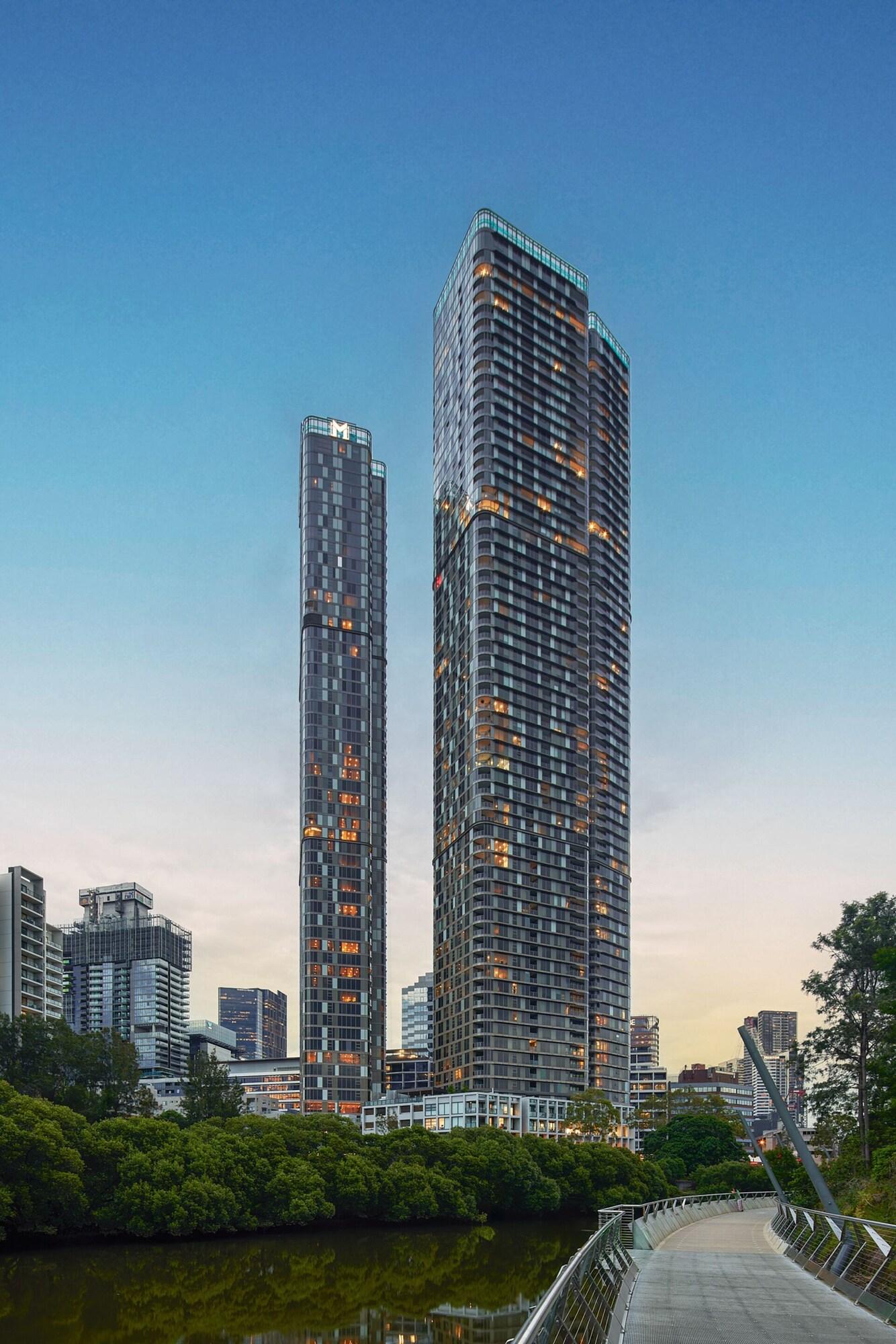 Vista Exterior Meriton Suites George Street, Parramatta