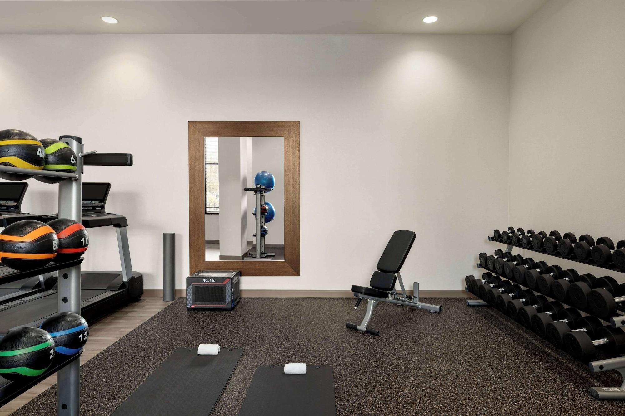Gimnasio Embassy Suites Chattanooga / Hamilton Place