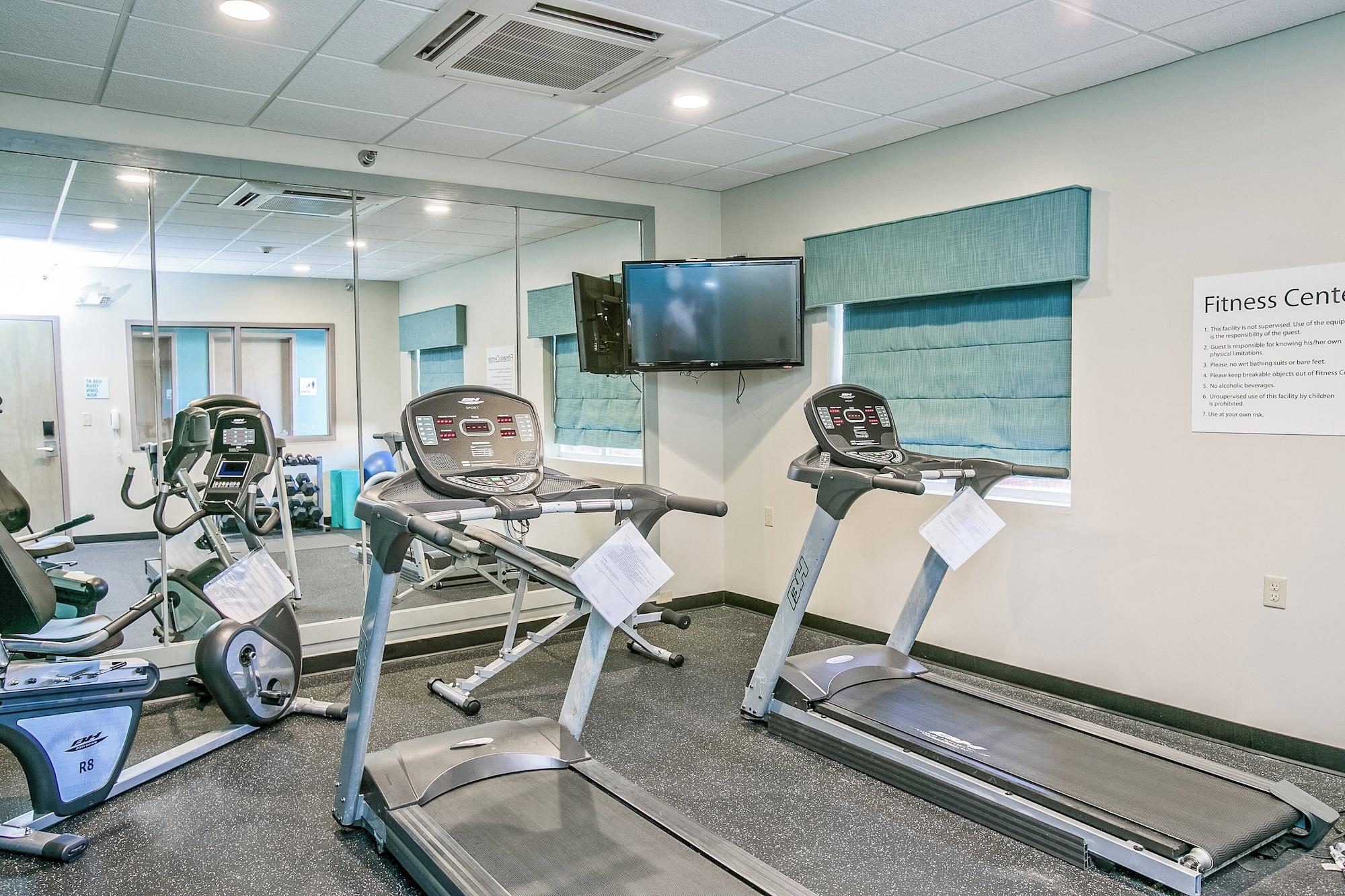 Gimnasio Holiday Inn Express Hotel & Suites Brookhaven by IHG